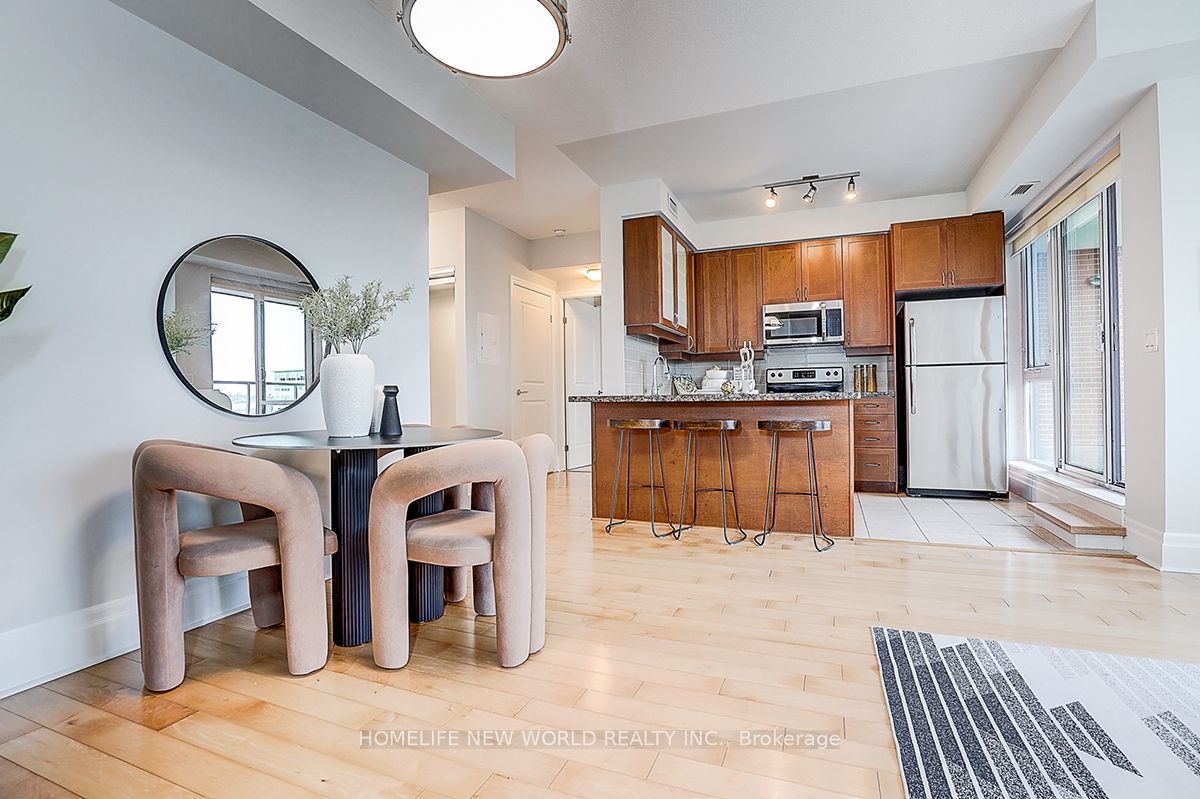 57 Upper Duke Crescent 510 Property Photo 10