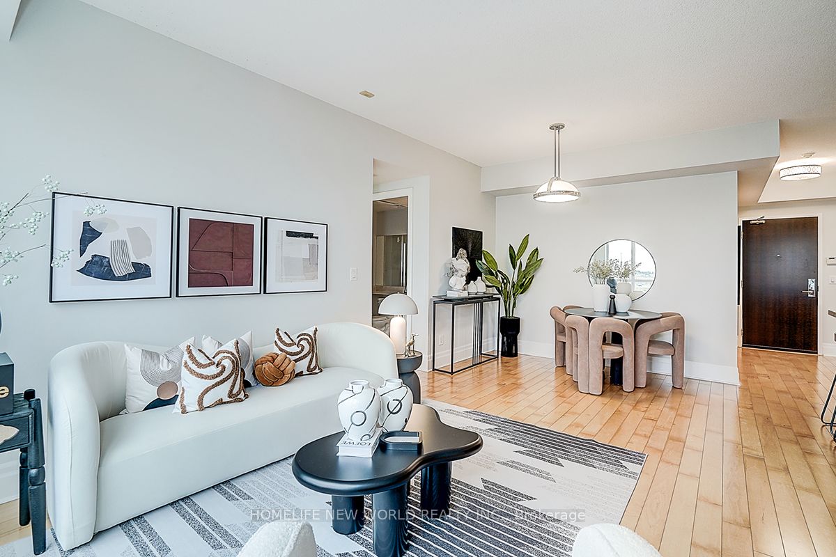 57 Upper Duke Crescent 510 Property Photo 15