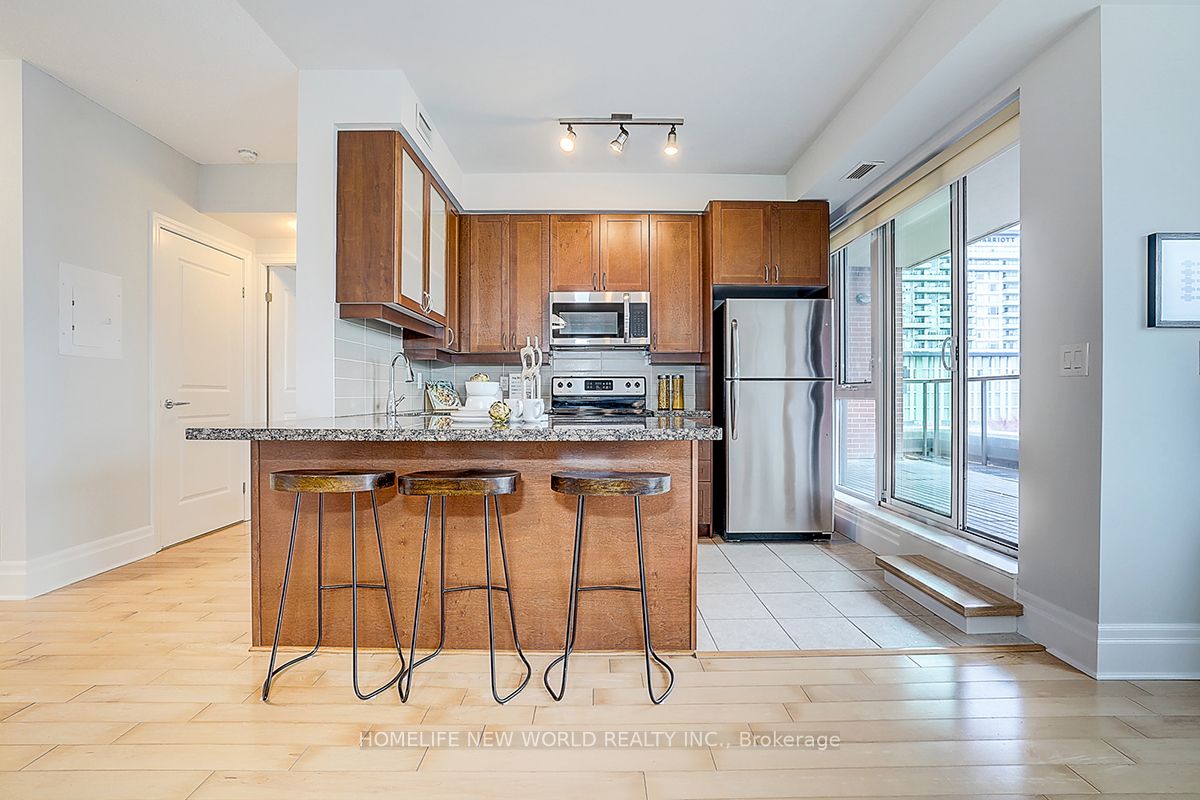 57 Upper Duke Crescent 510 Property Photo 17