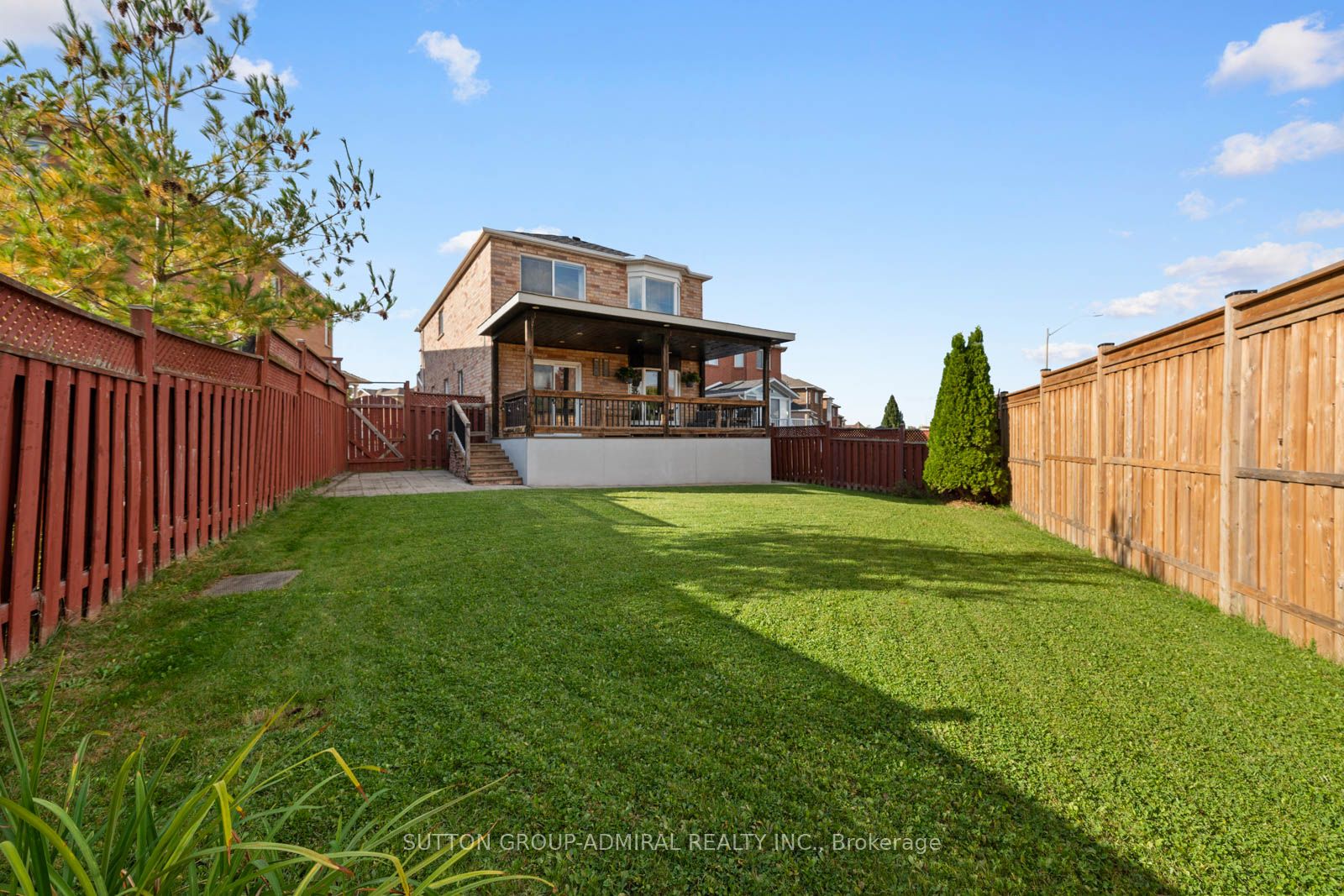 25 Umbria Crescent Property Photo 35