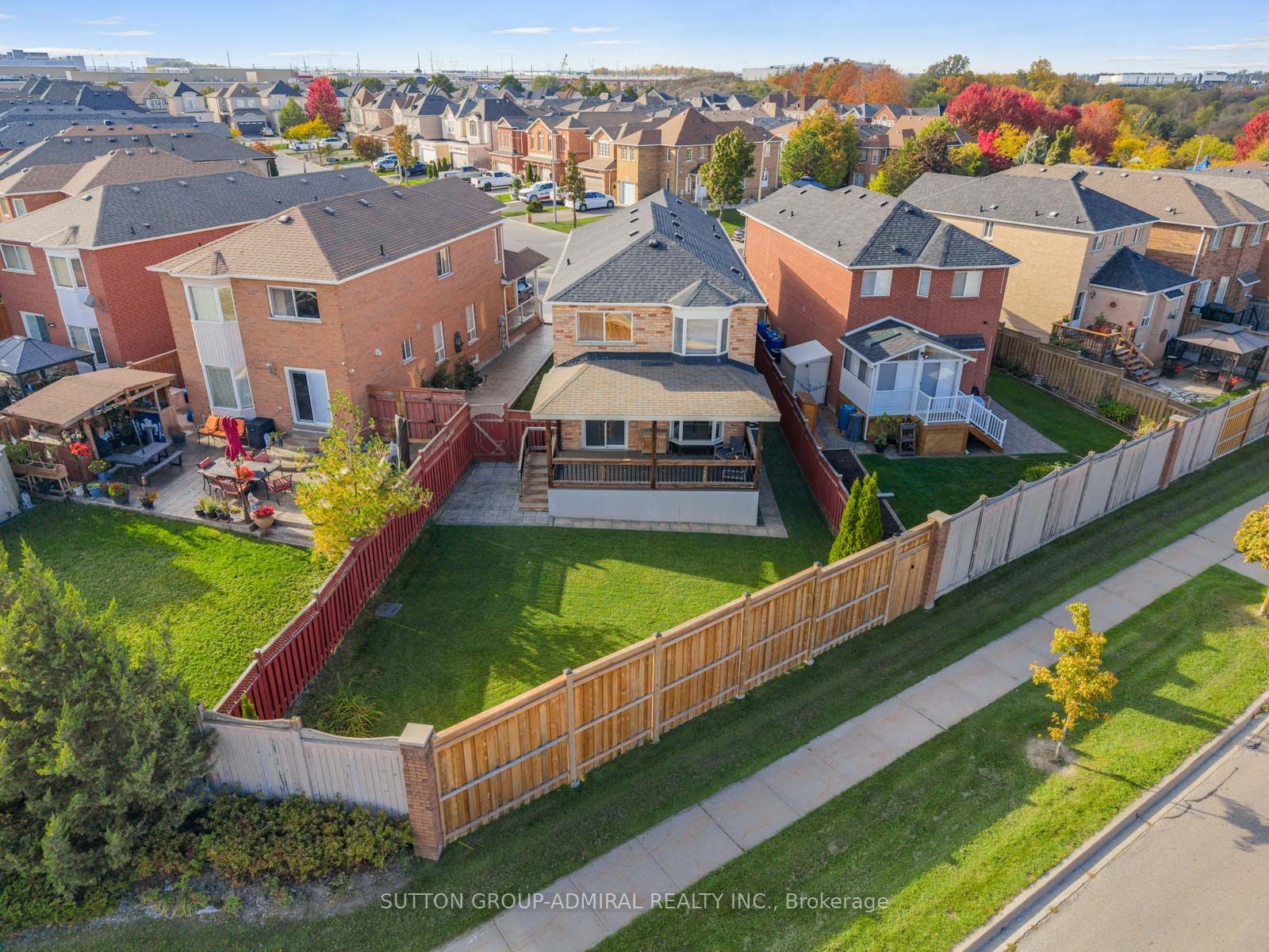 25 Umbria Crescent Property Photo 40