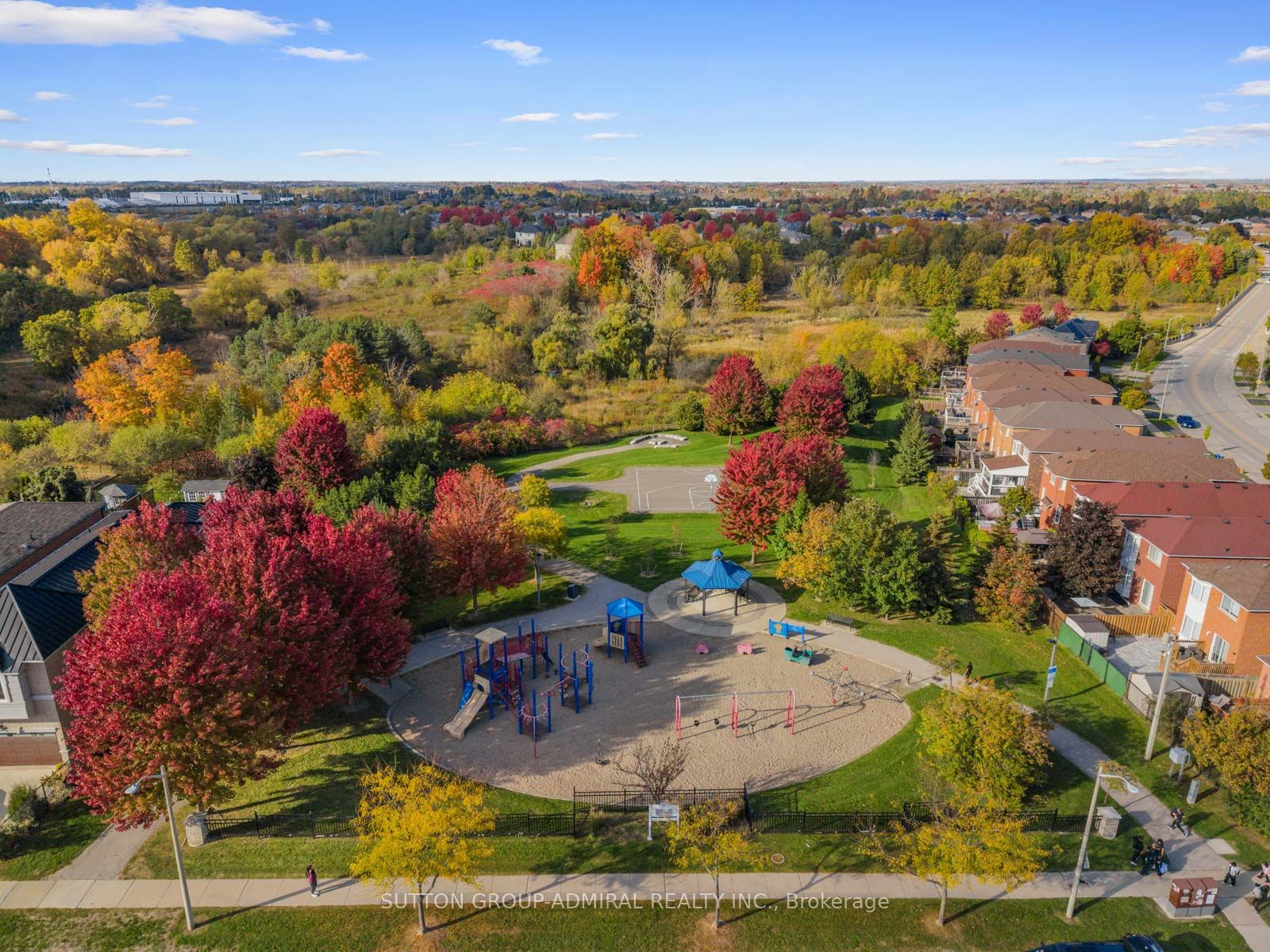 25 Umbria Crescent Property Photo 41