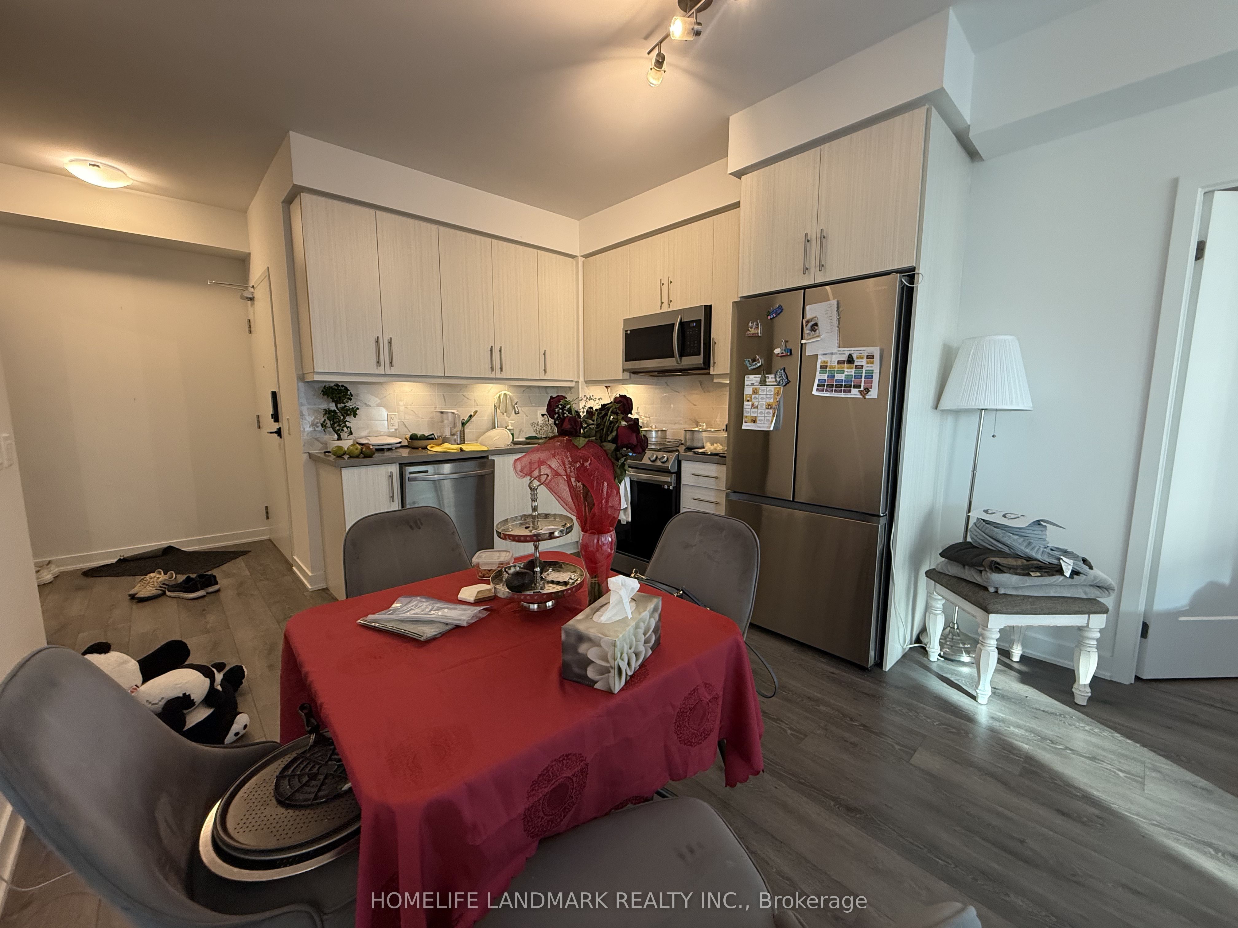 105 Oneida Crescent 506 Property Photo 9