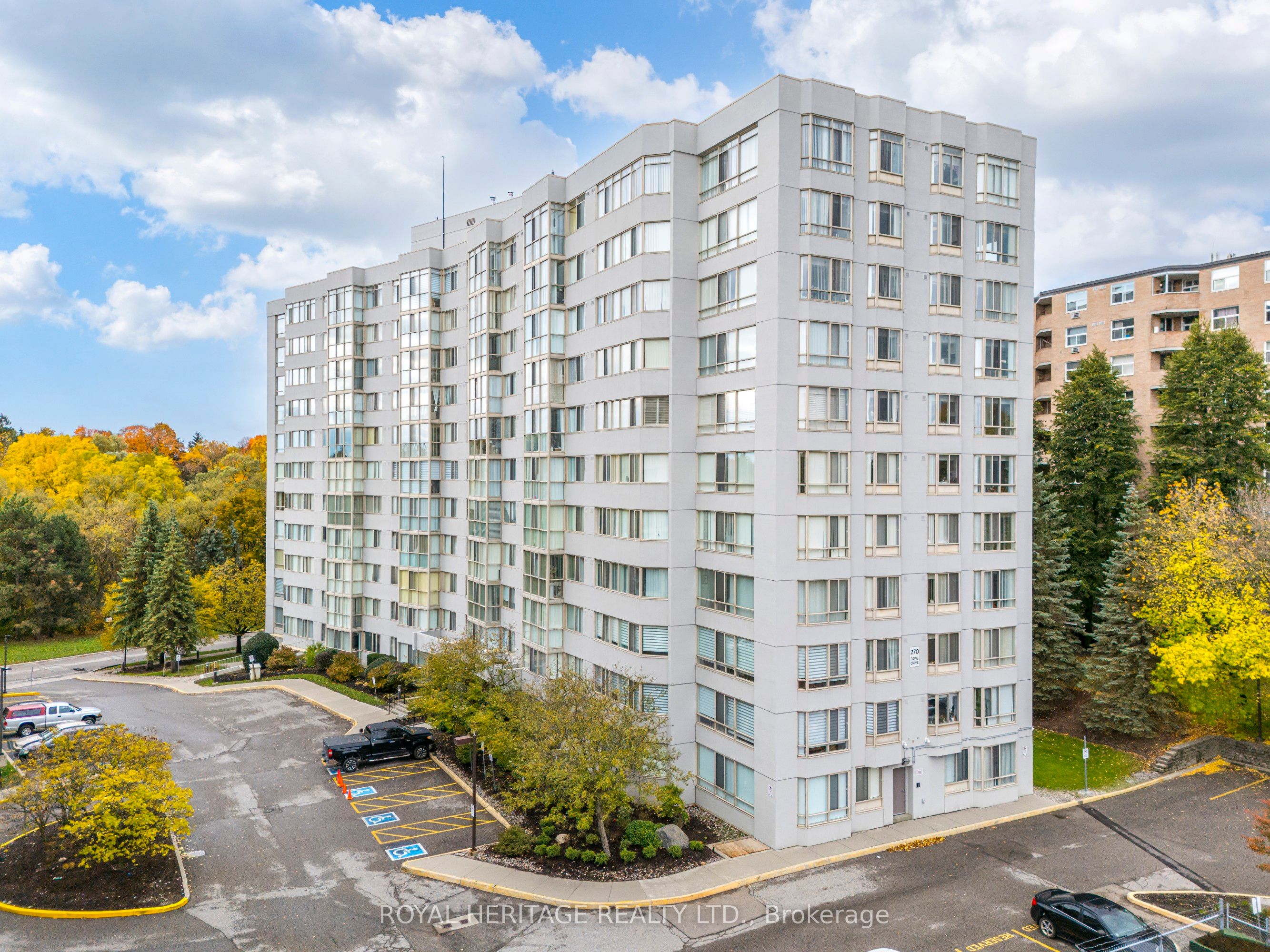 270 Davis Drive 809 Property Photo 1