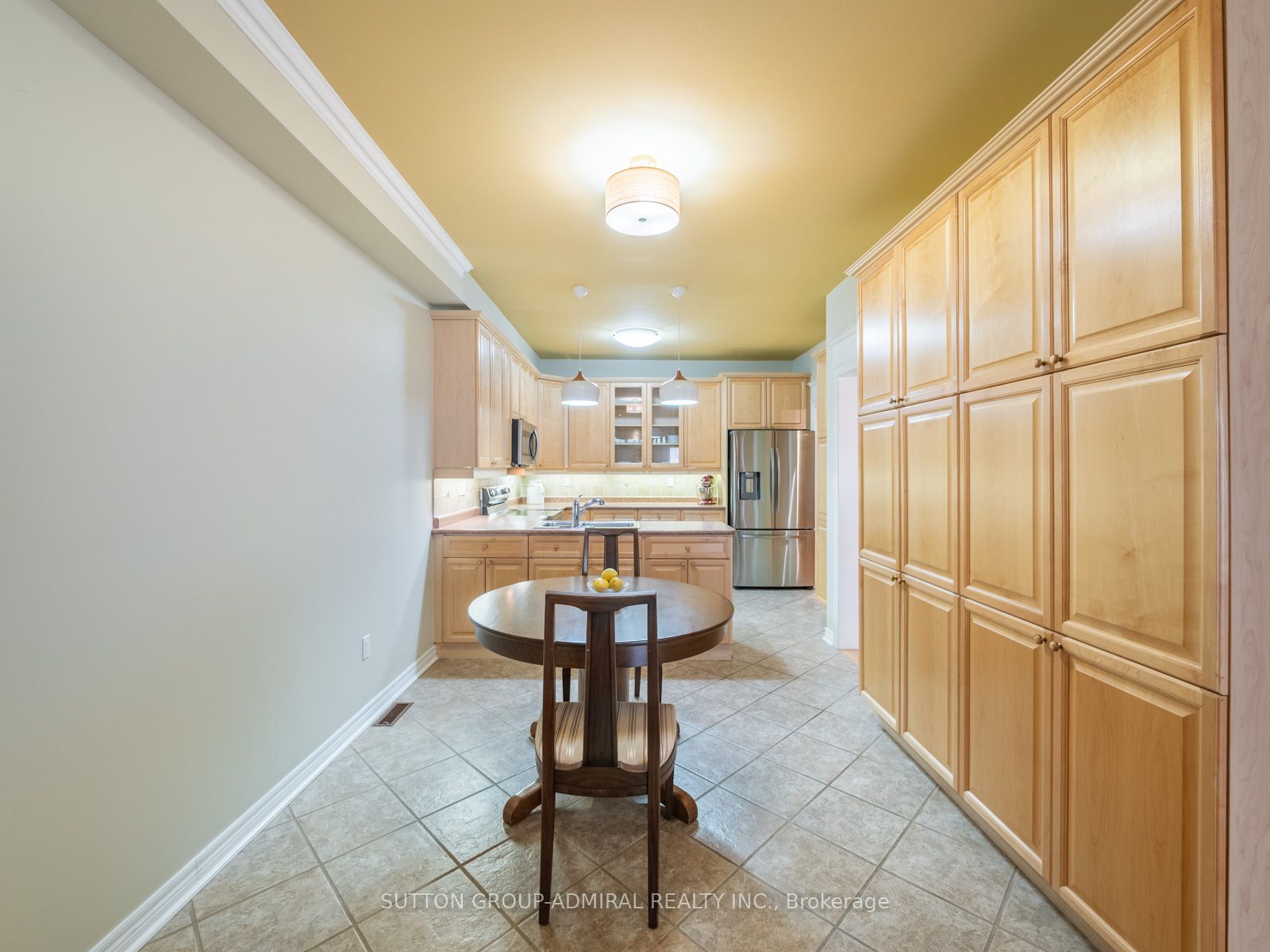 255 Shaftsbury Avenue 26 Property Photo 12