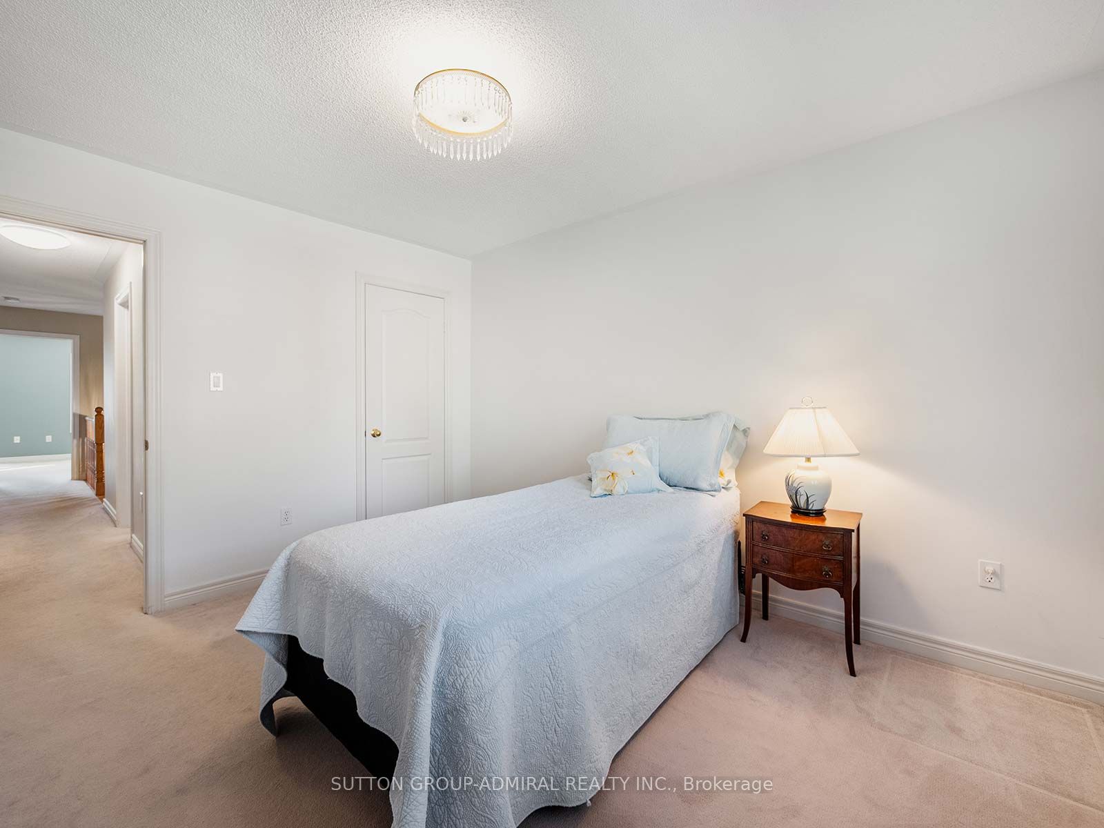 255 Shaftsbury Avenue 26 Property Photo 29