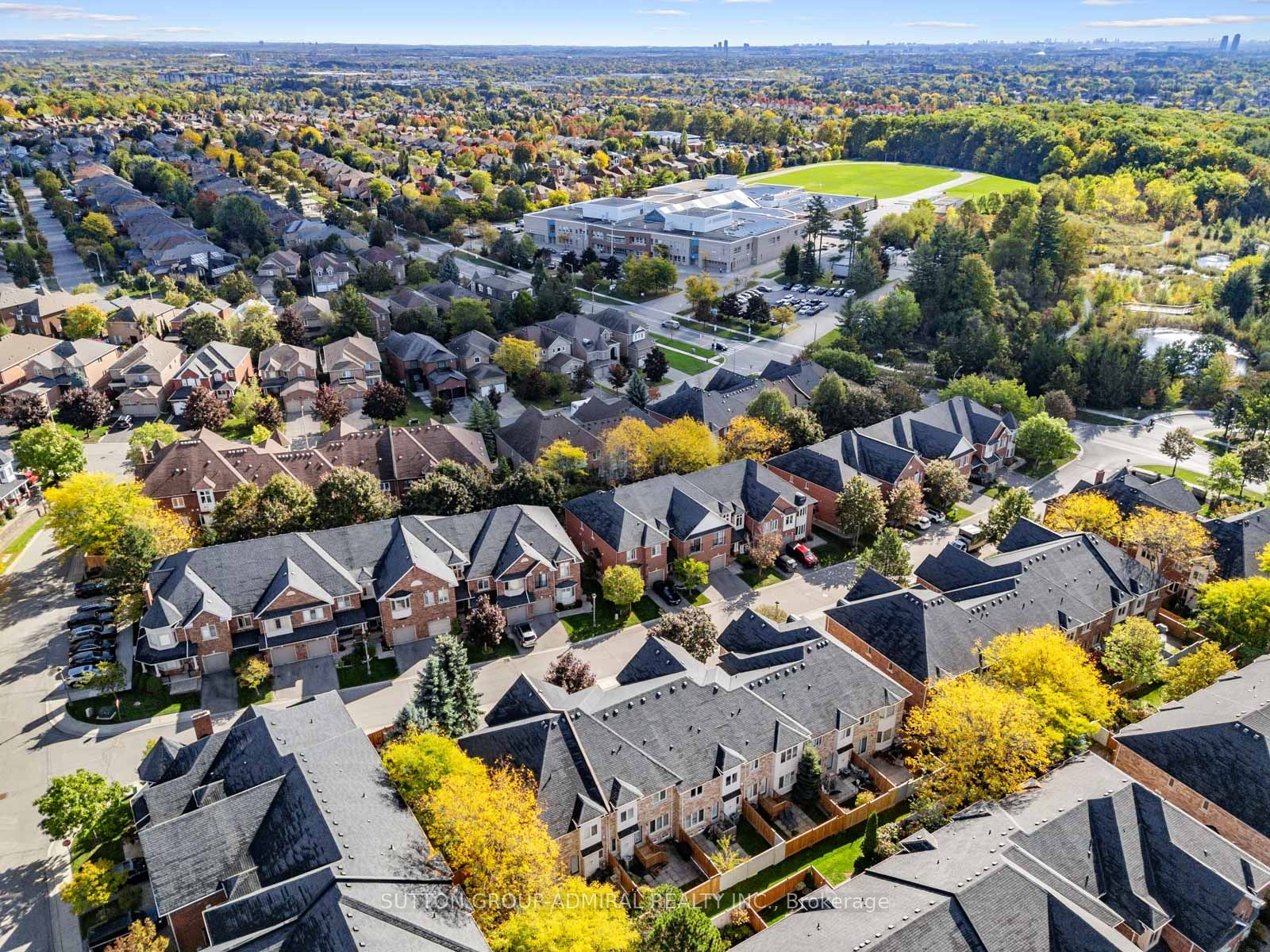 255 Shaftsbury Avenue 26 Property Photo 39