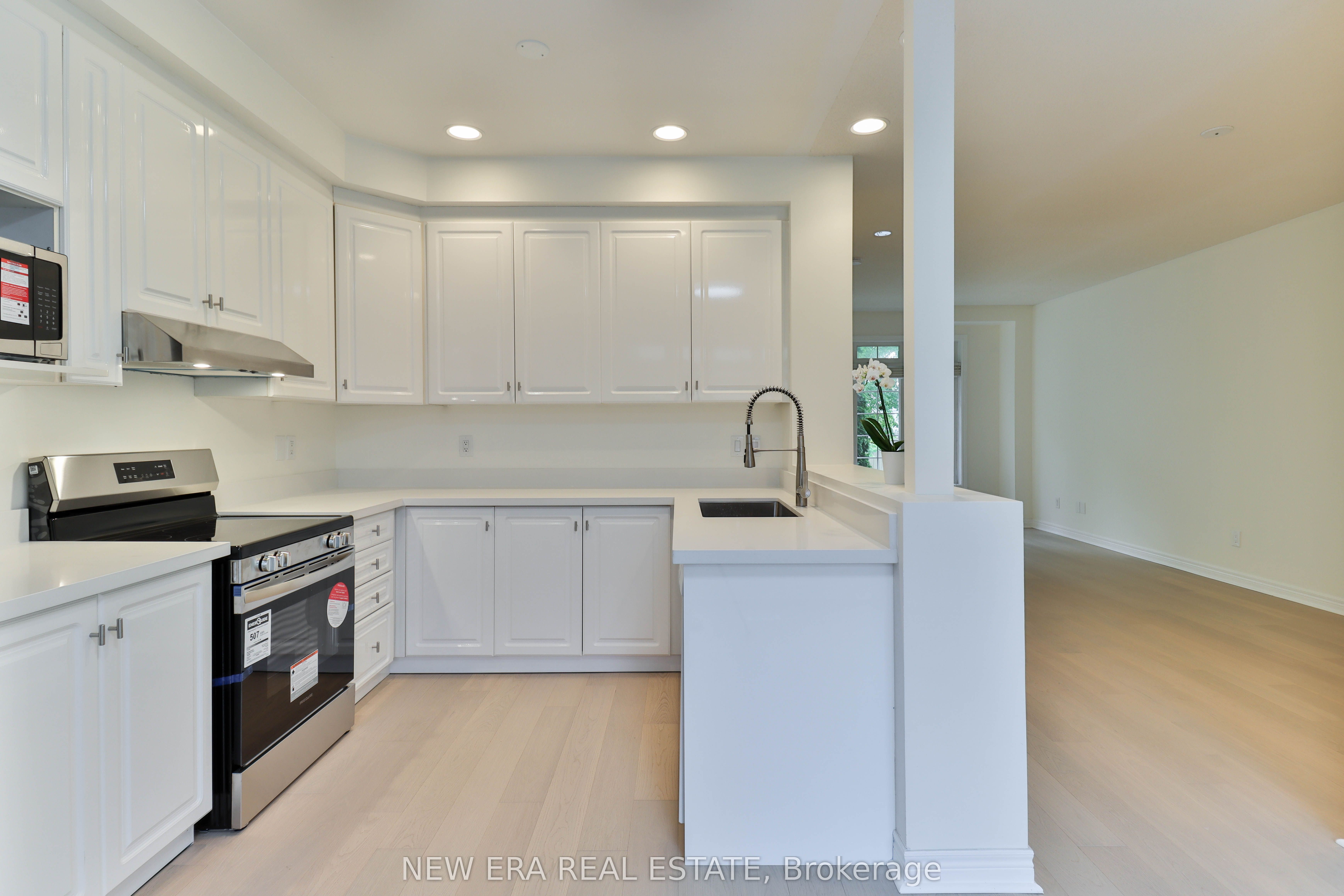 3 Sharon Lee Drive Property Photo 5