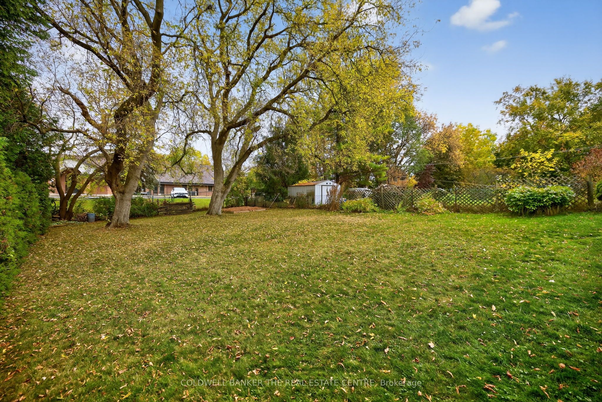 275 Maple Street Property Photo 25