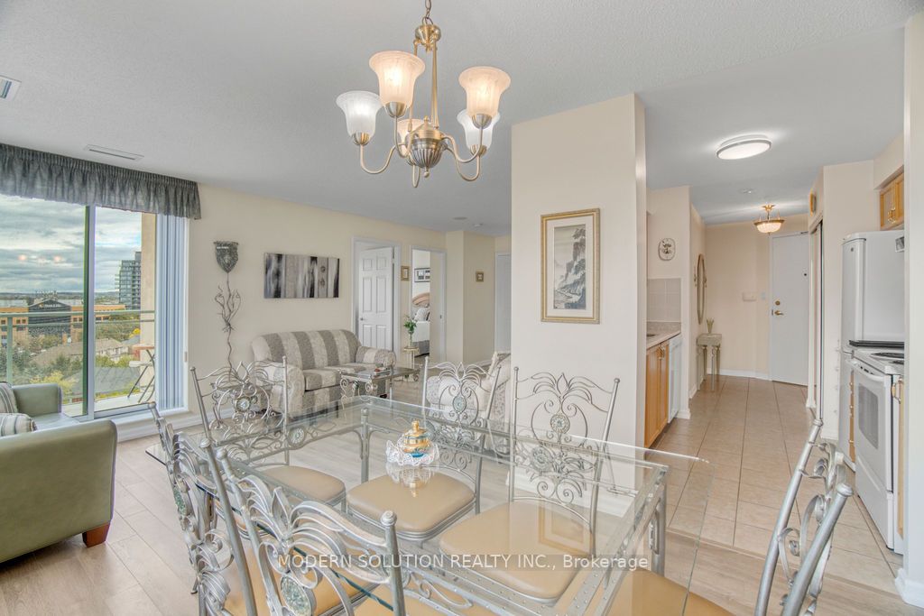 51 Baffin Court Ph19 Property Photo 2