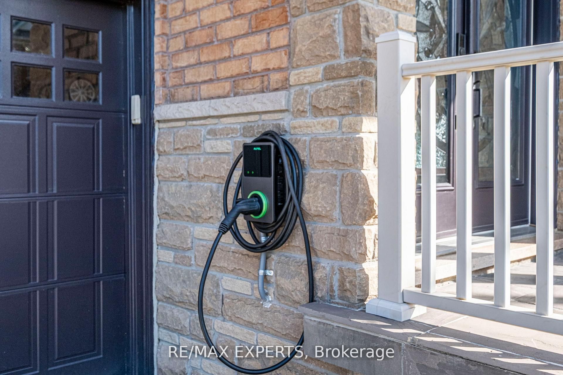 40 Heron Hollow Avenue Property Photo 5