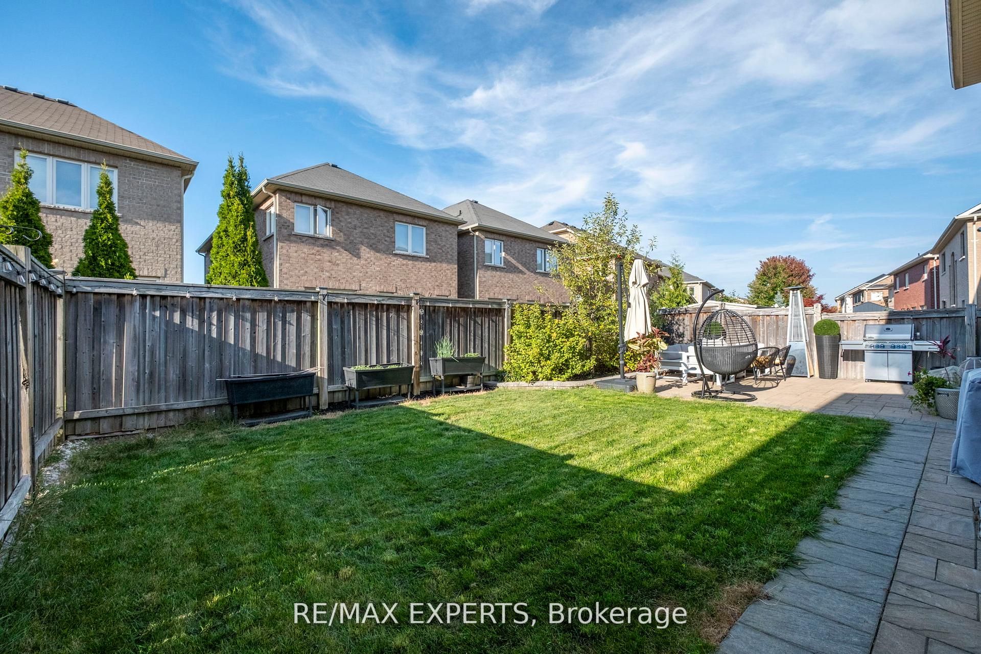 40 Heron Hollow Avenue Property Photo 42