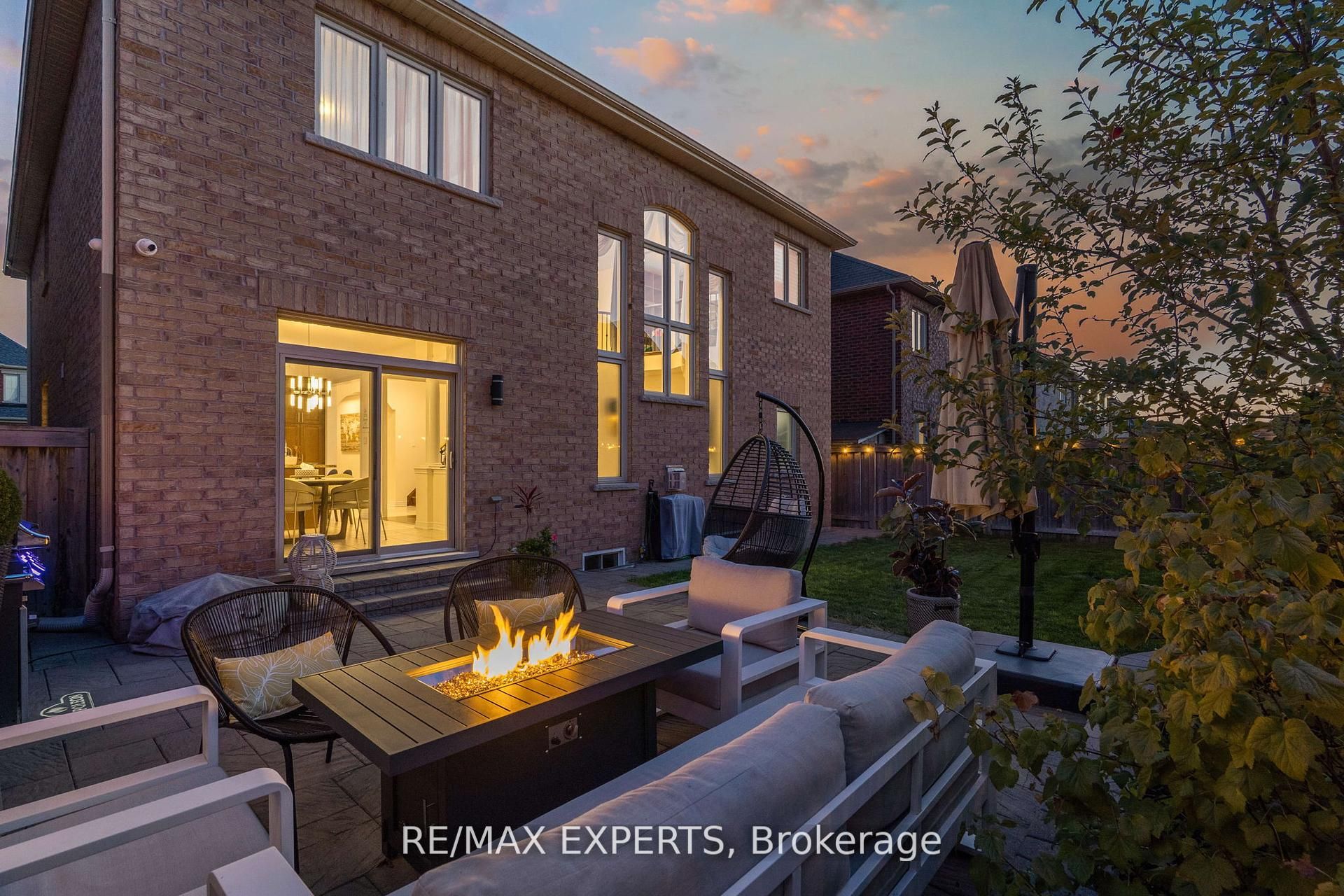 40 Heron Hollow Avenue Property Photo 43