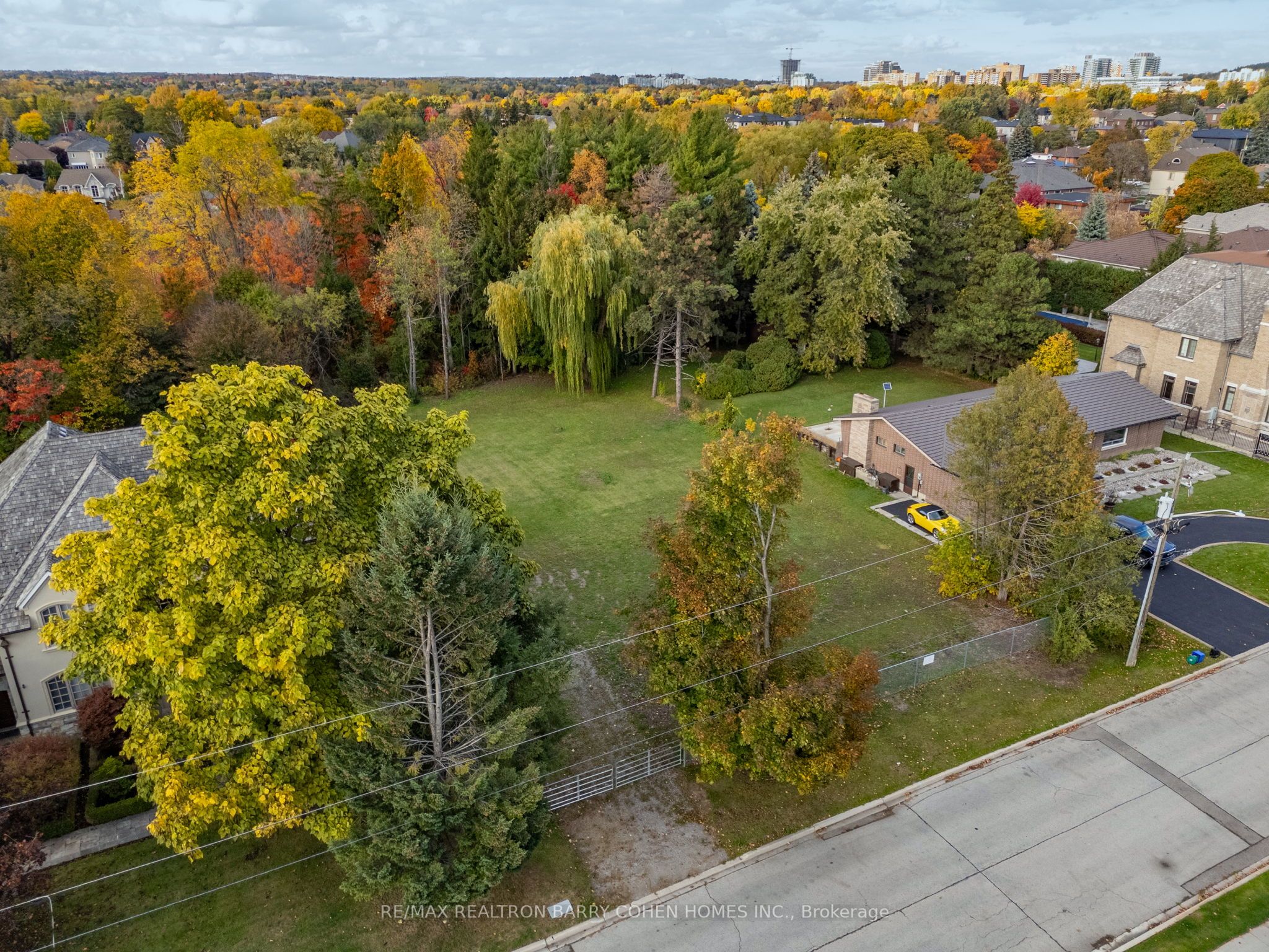 46 Maryvale Cres Property Photo 3