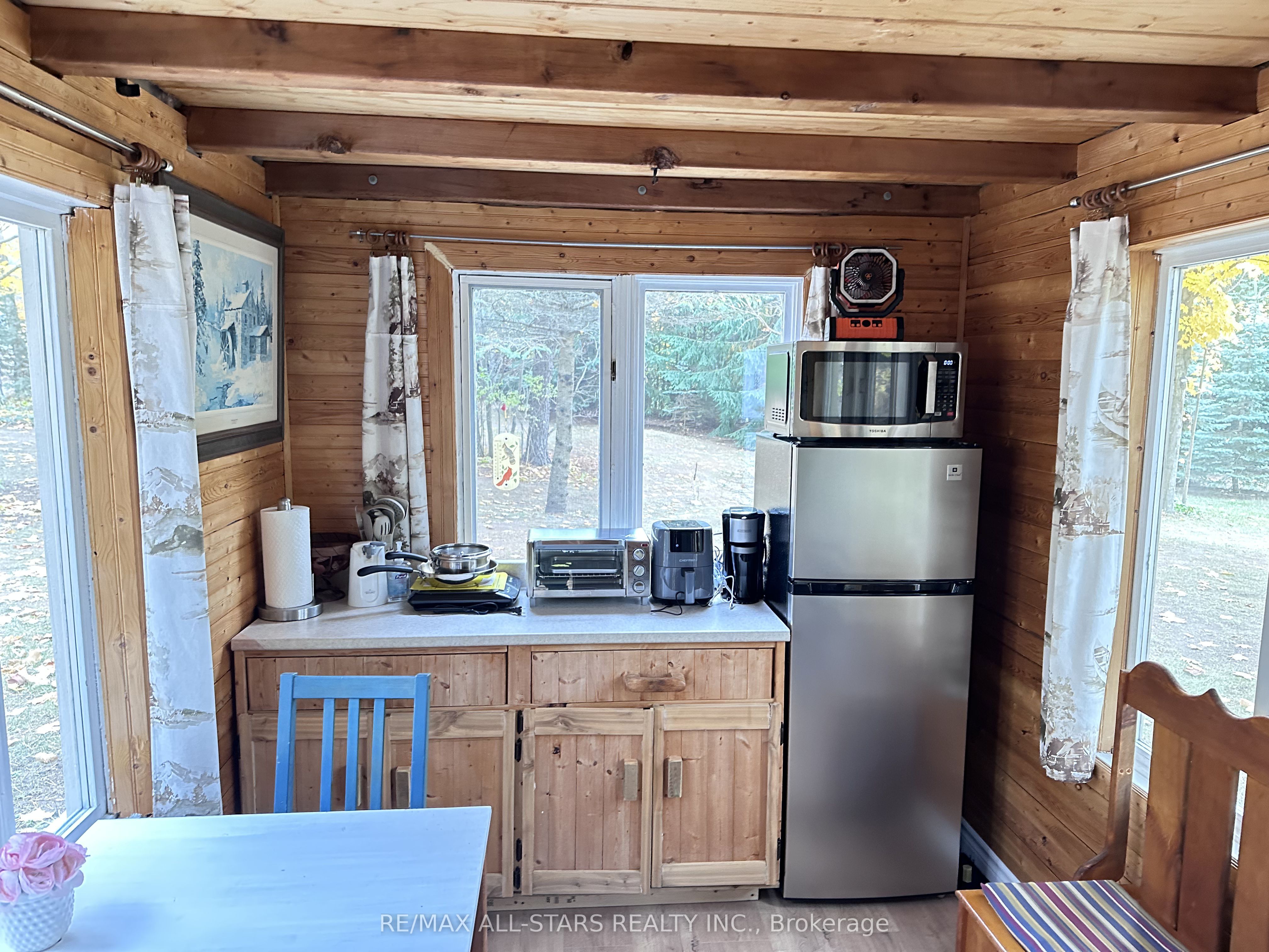 26 Cranborne Chase Property Photo 5