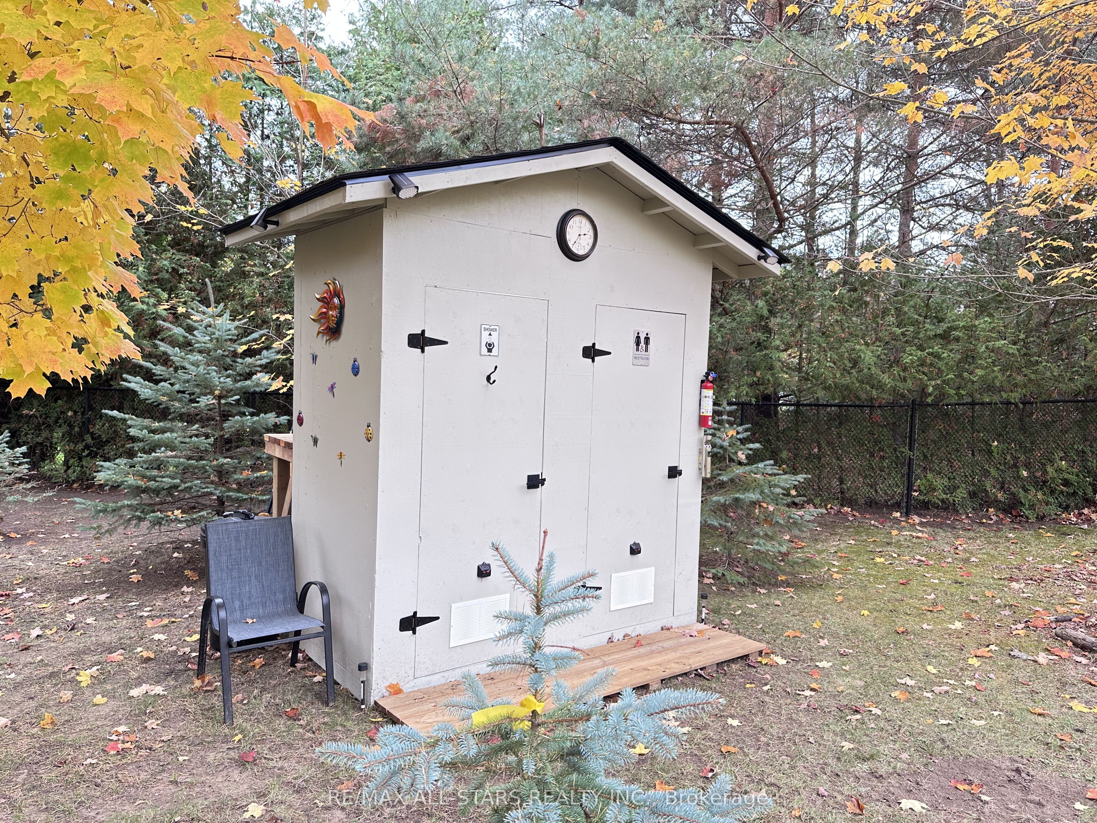 26 Cranborne Chase Property Photo 13