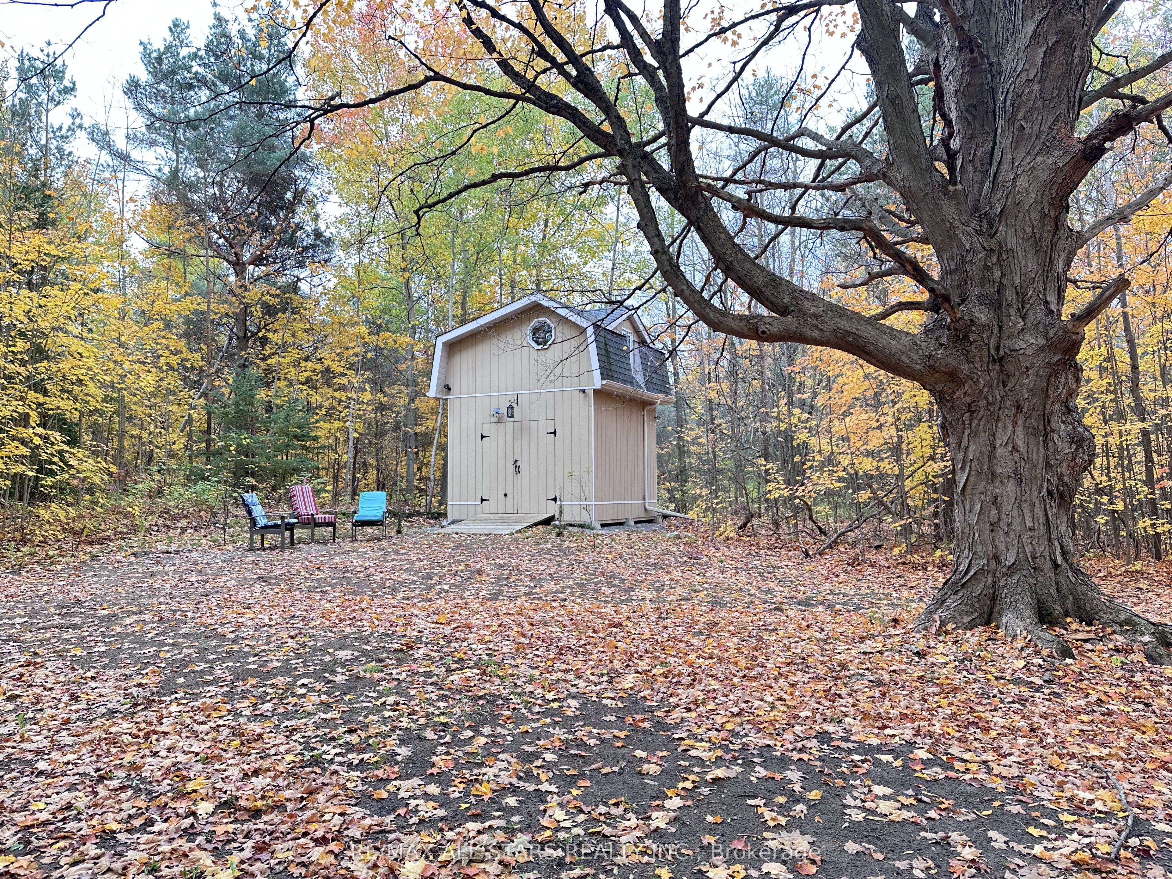 26 Cranborne Chase Property Photo 14