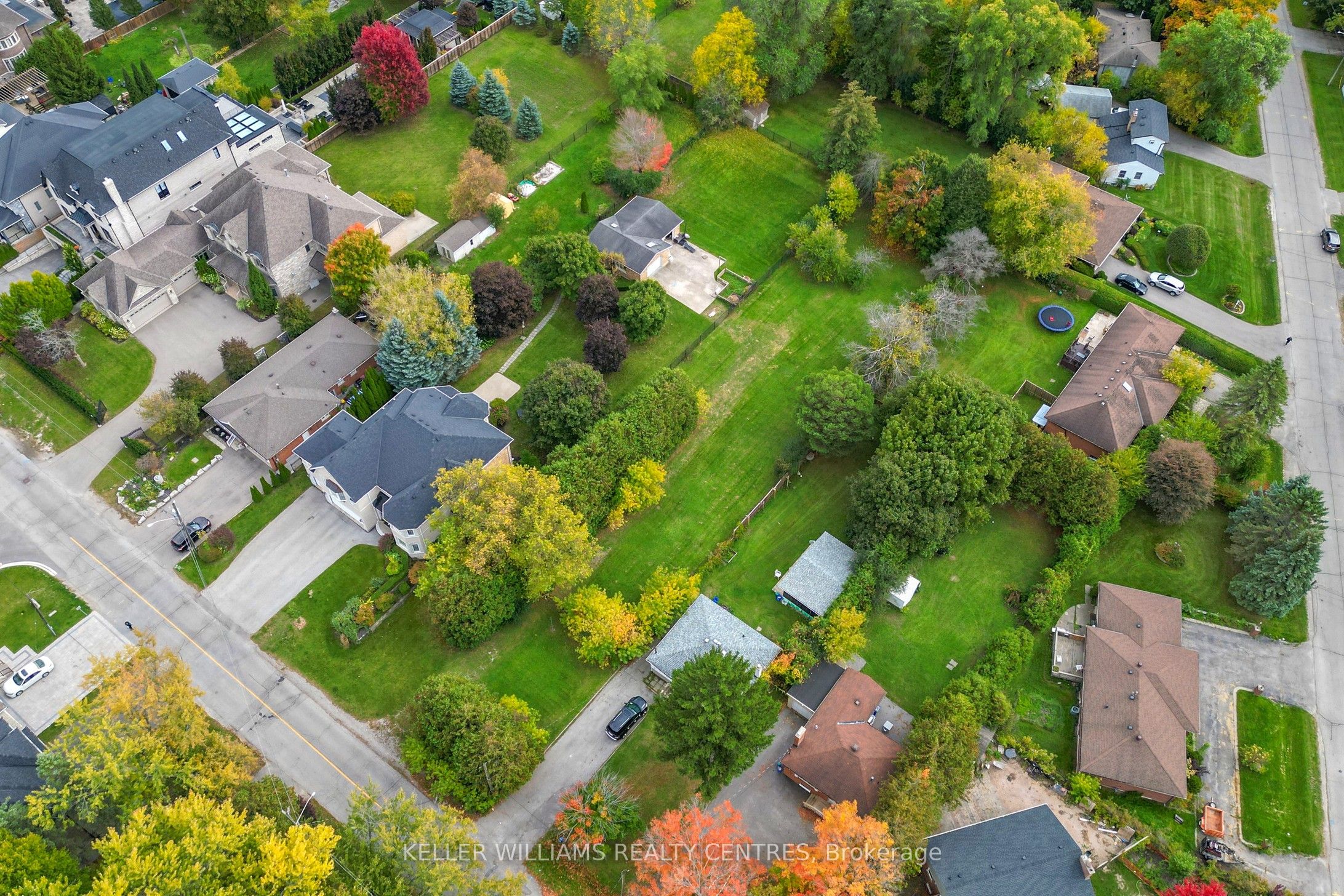 39 Maple Grove Avenue Property Photo 4