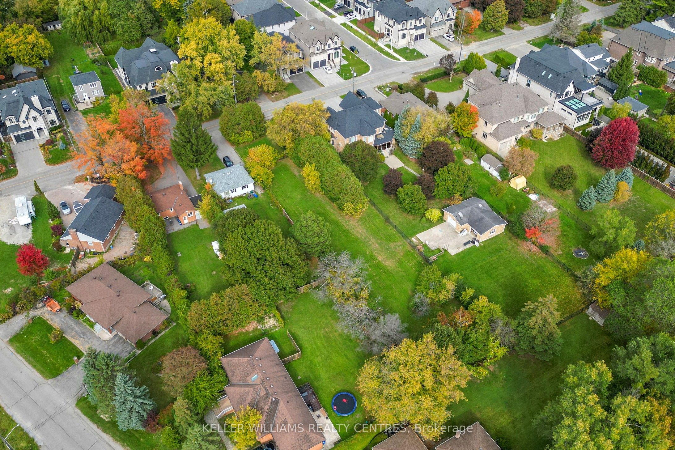 39 Maple Grove Avenue Property Photo 5