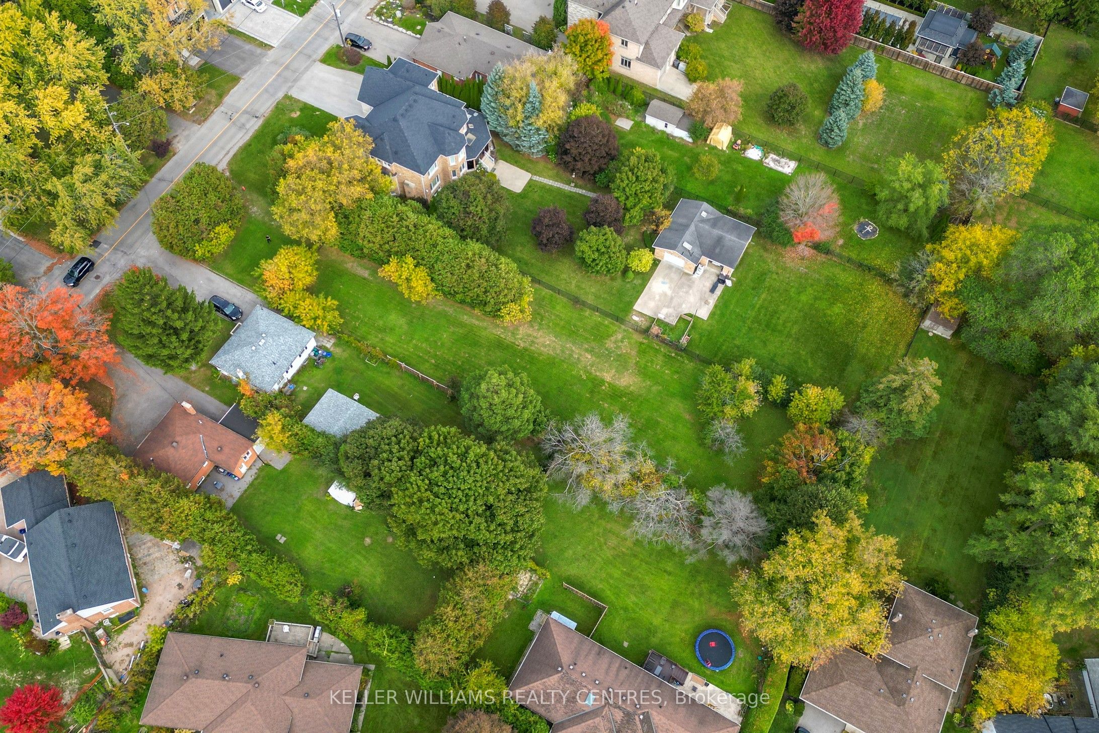 39 Maple Grove Avenue Property Photo 6