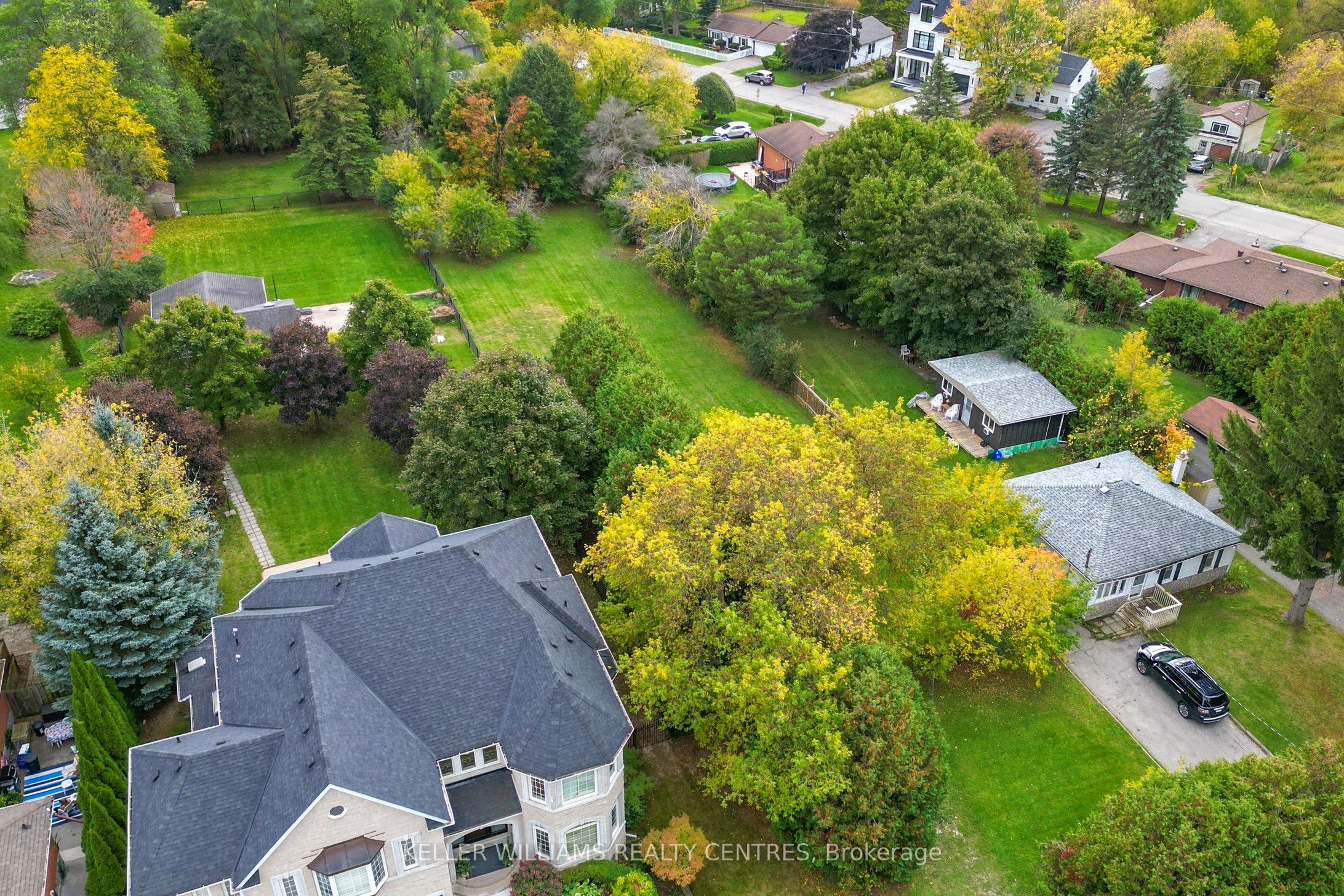 39 Maple Grove Avenue Property Photo 12