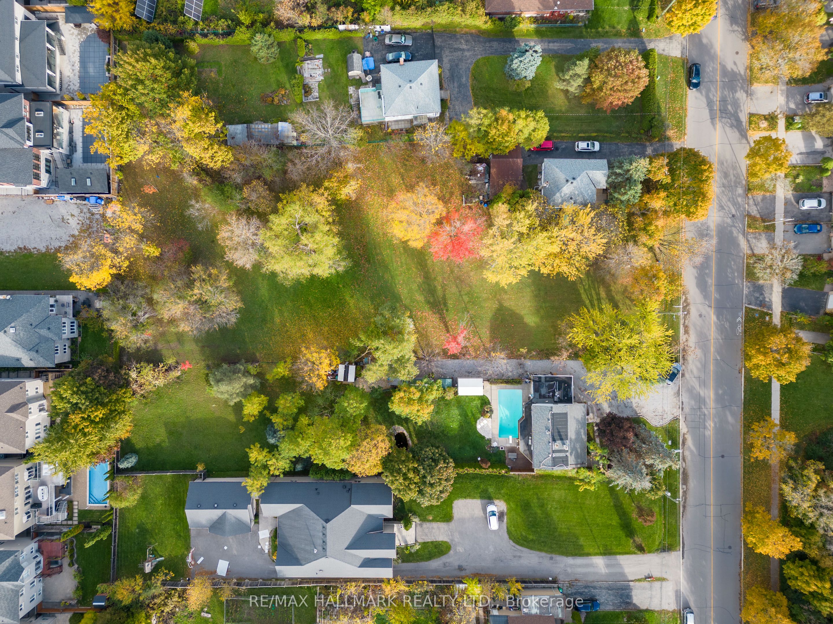 162 Weldrick Road W Property Photo 8