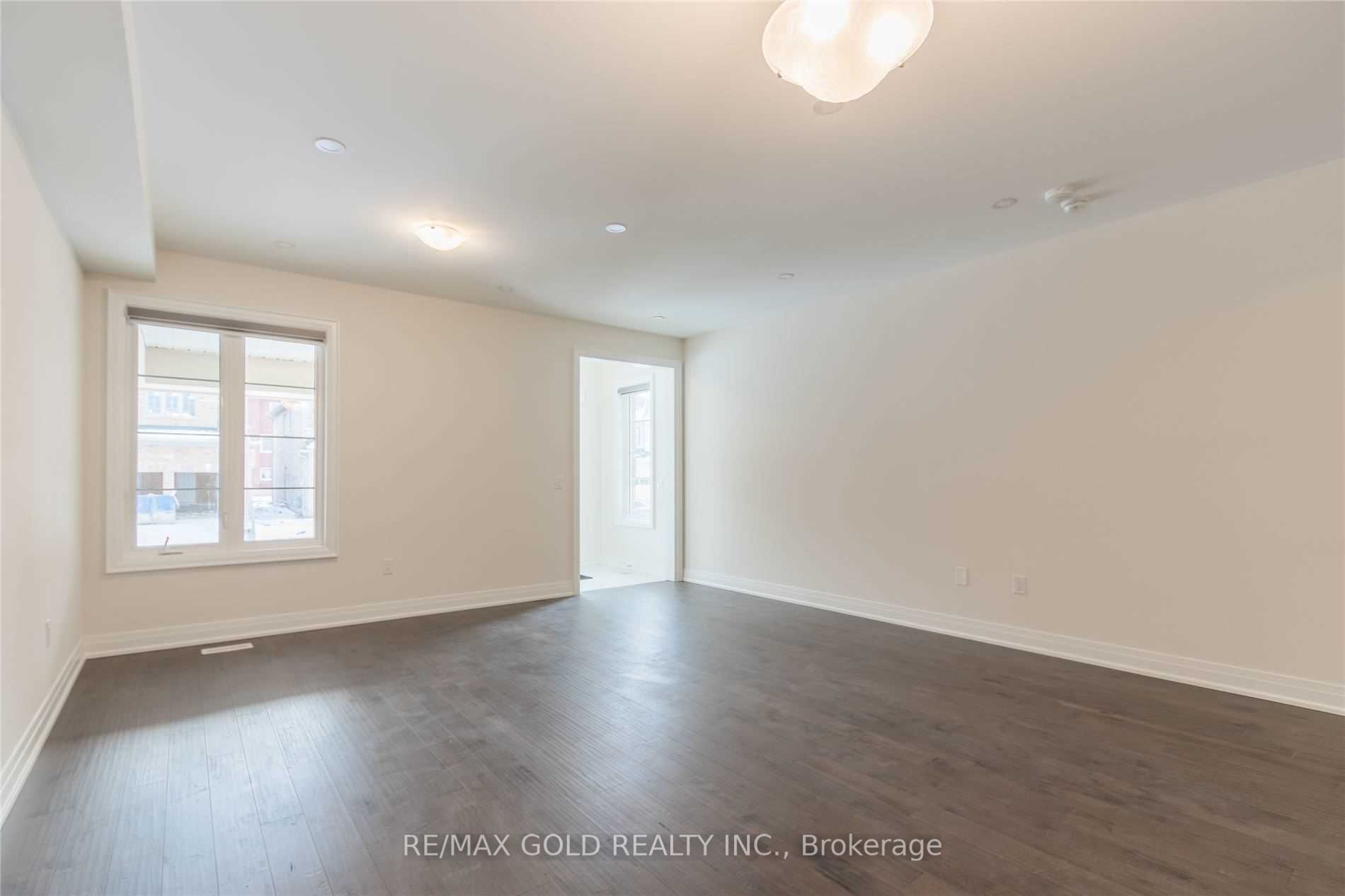 20 Bill Guy Drive Upper Level Property Photo 4