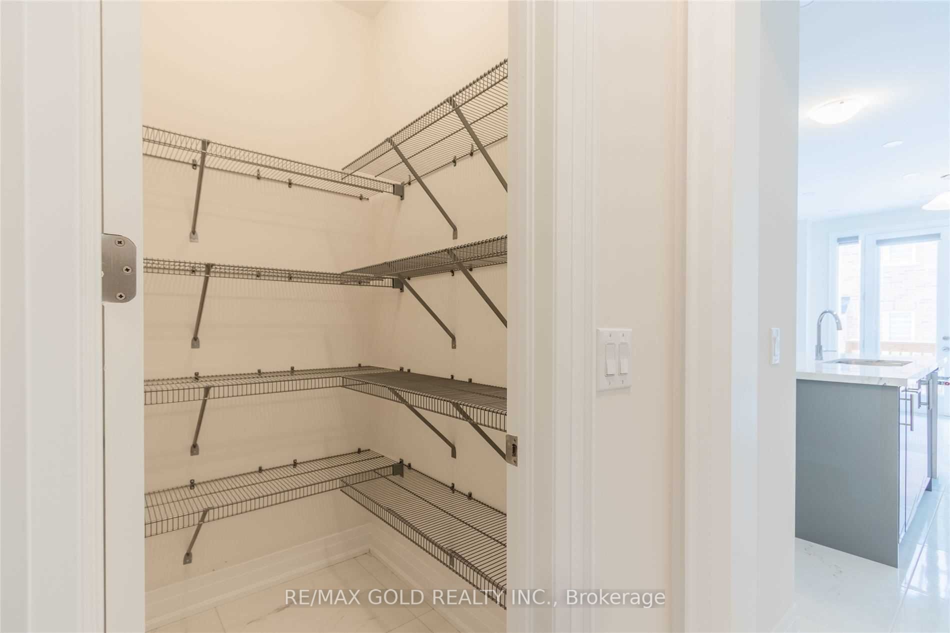 20 Bill Guy Drive Upper Level Property Photo 5