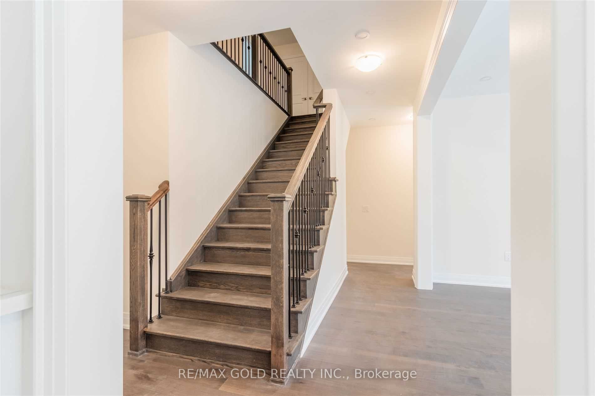 20 Bill Guy Drive Upper Level Property Photo 15