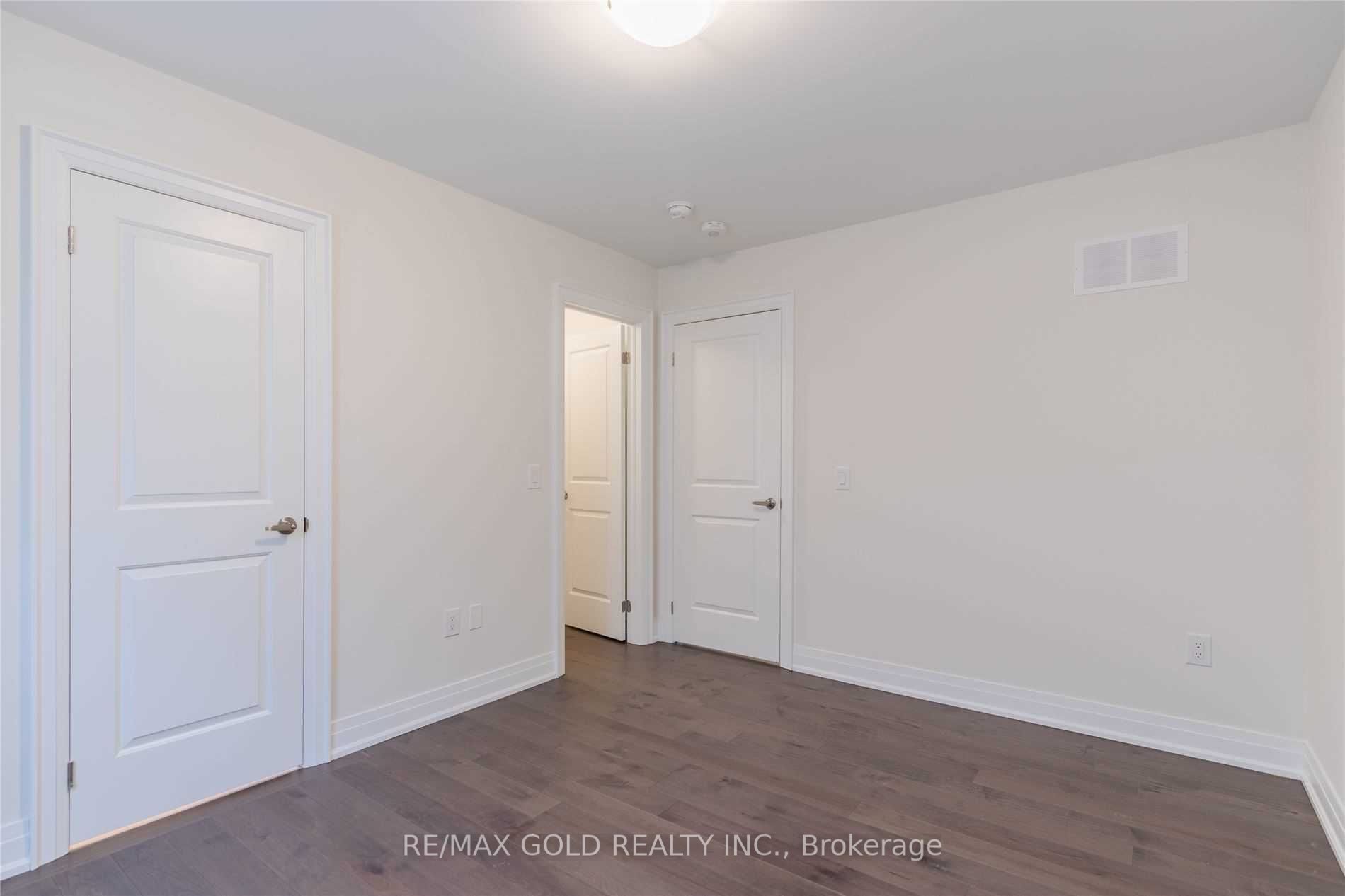 20 Bill Guy Drive Upper Level Property Photo 32