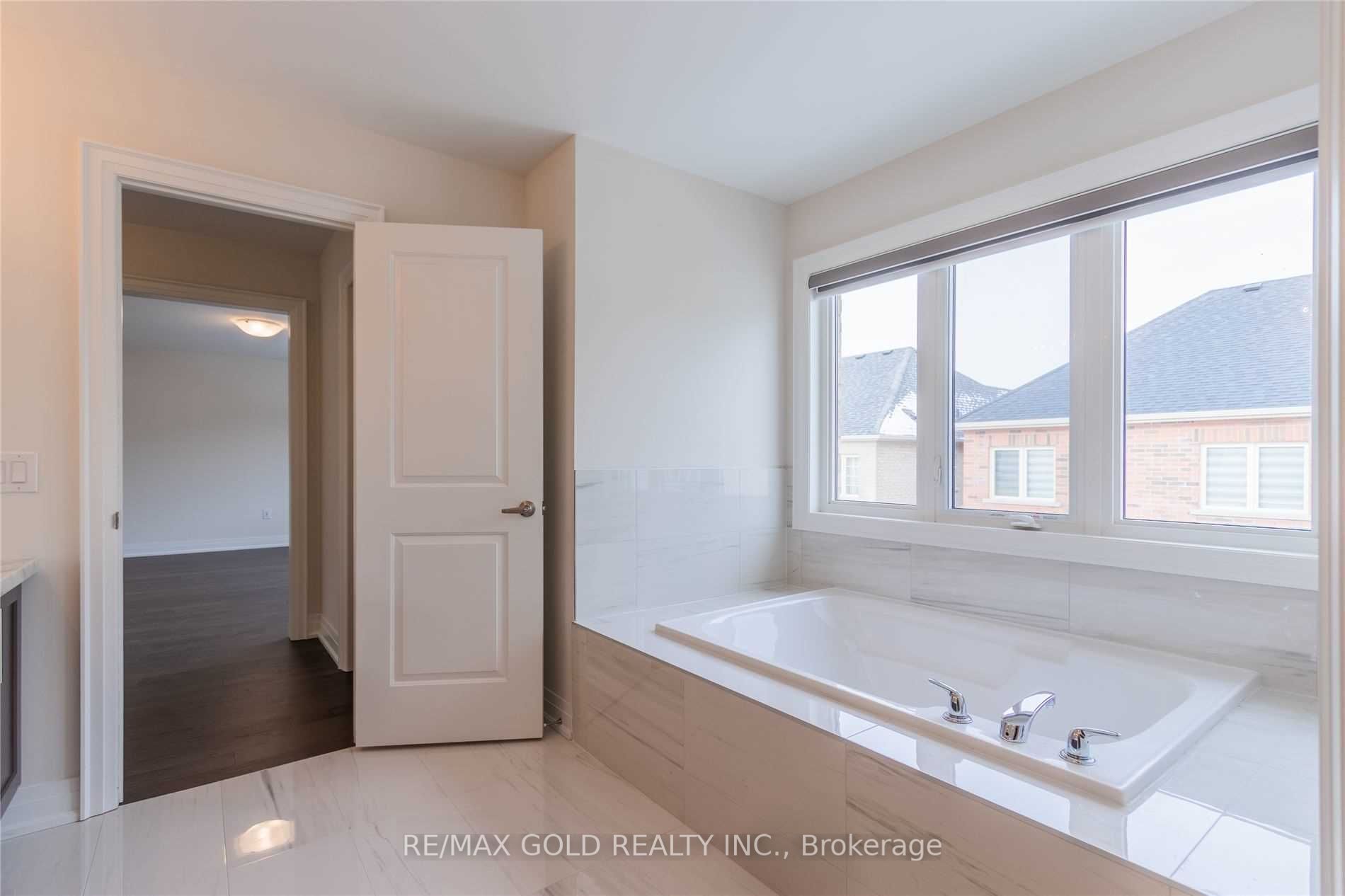 20 Bill Guy Drive Upper Level Property Photo 39