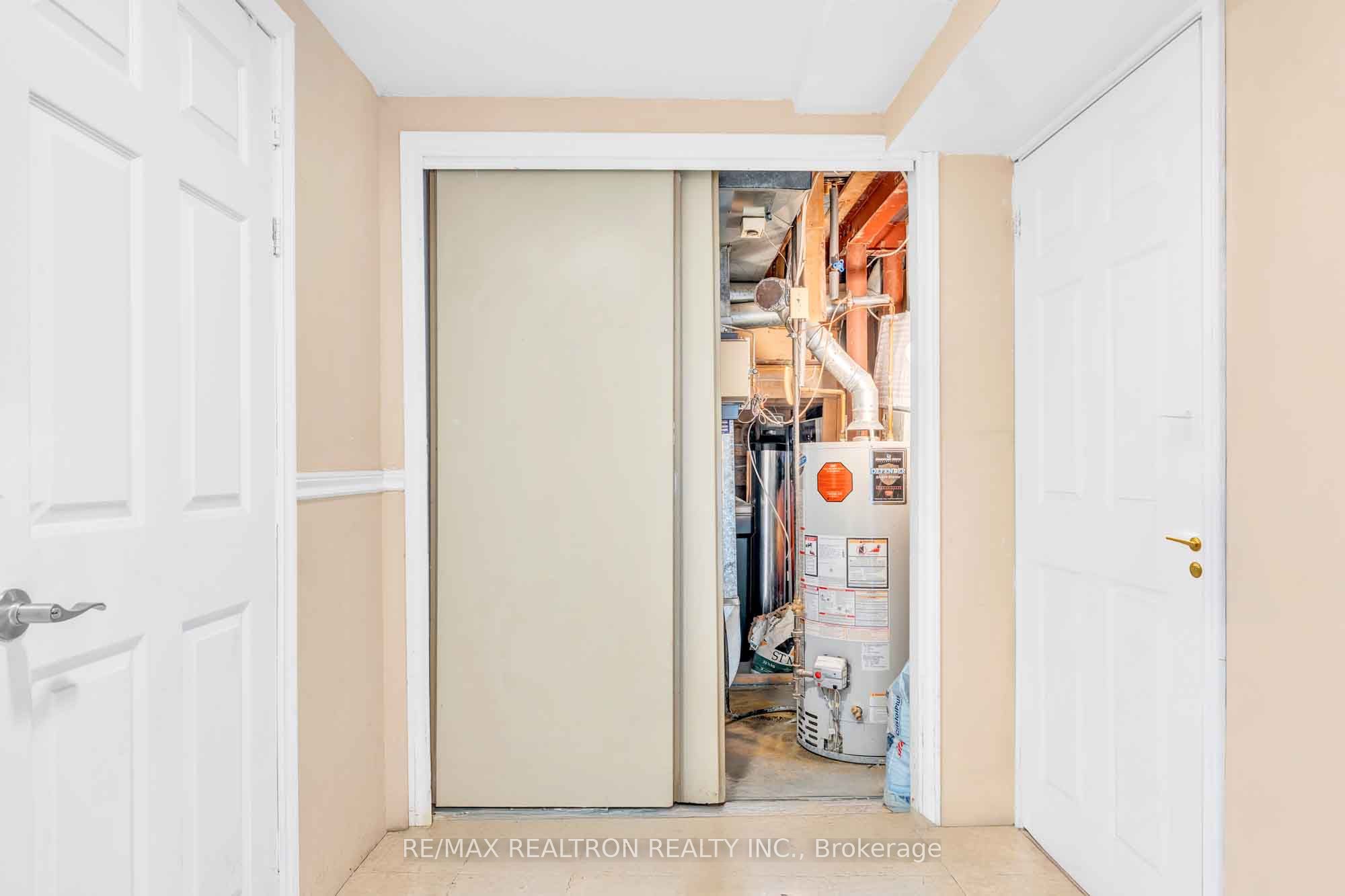 111 Devins Drive Property Photo 31