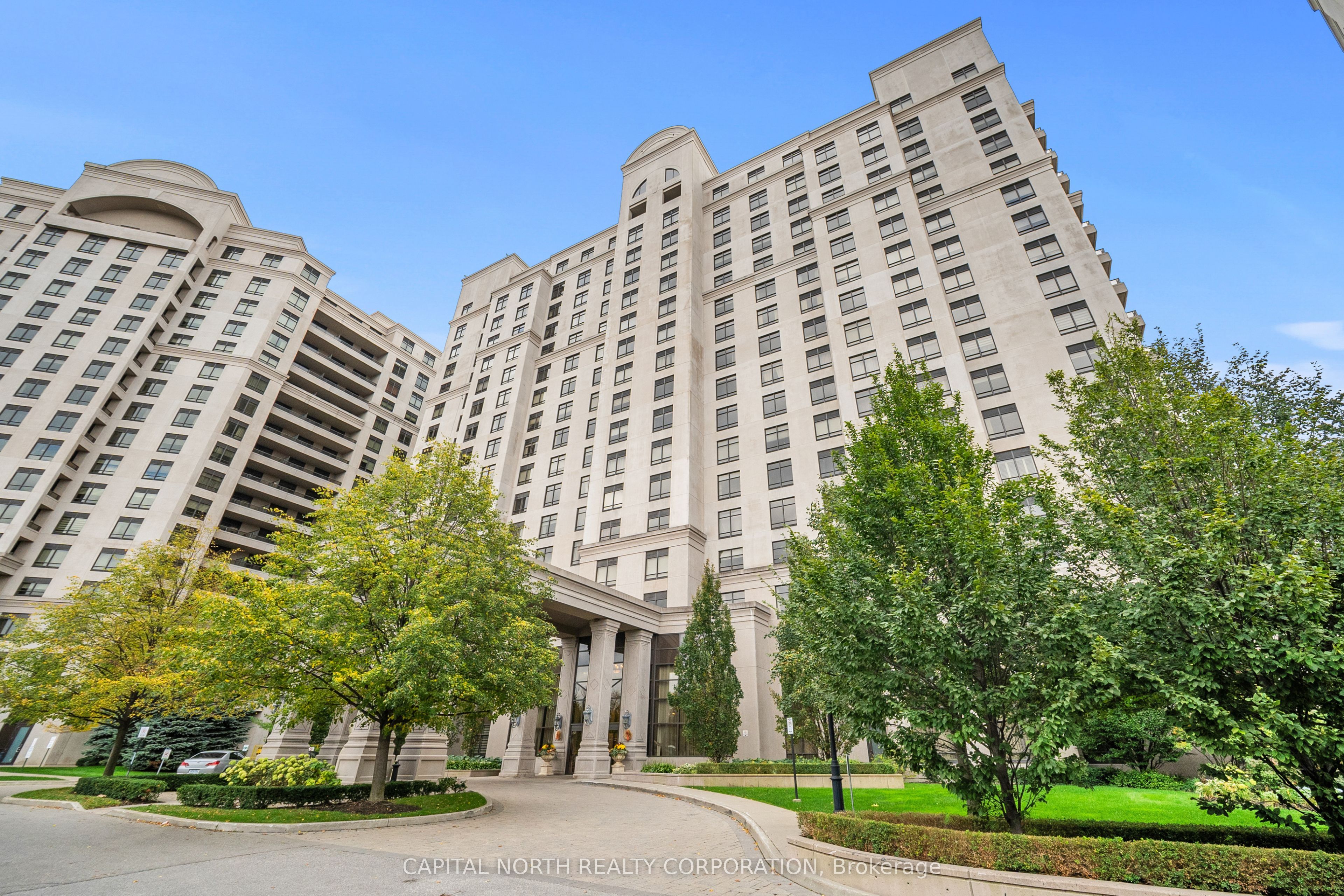 9245 Jane Street 611 Property Photo 1