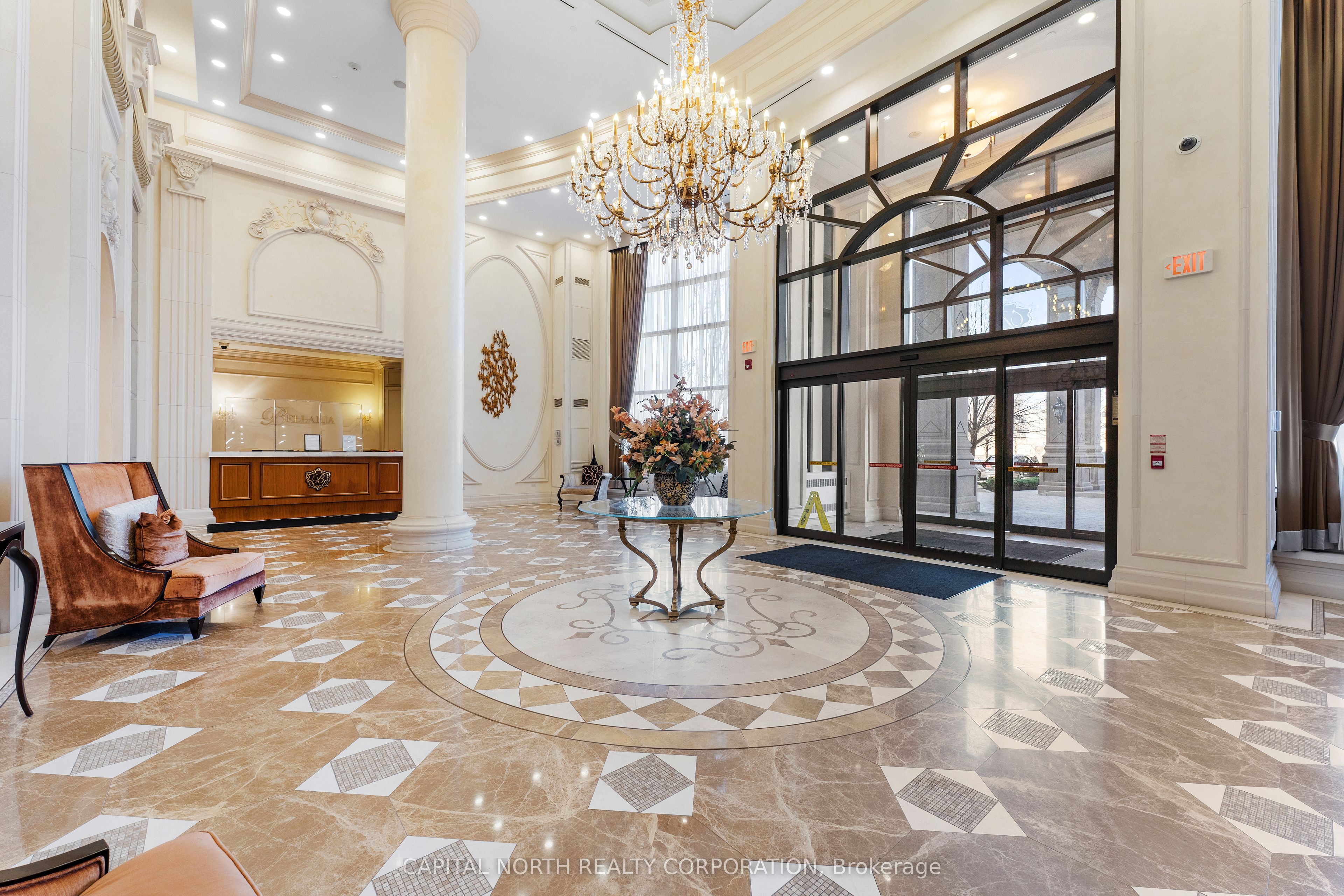 9245 Jane Street 611 Property Photo 4