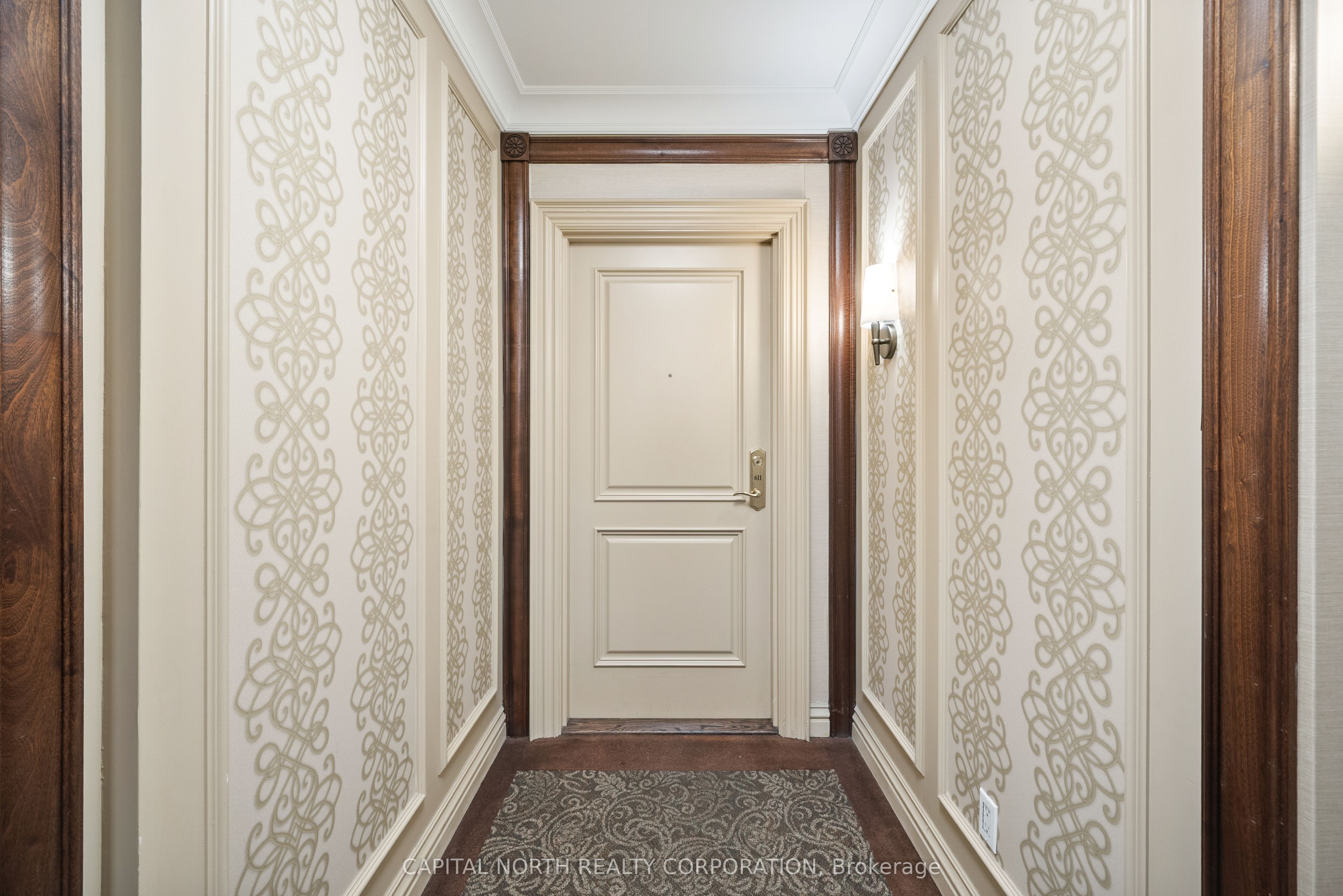 9245 Jane Street 611 Property Photo 6