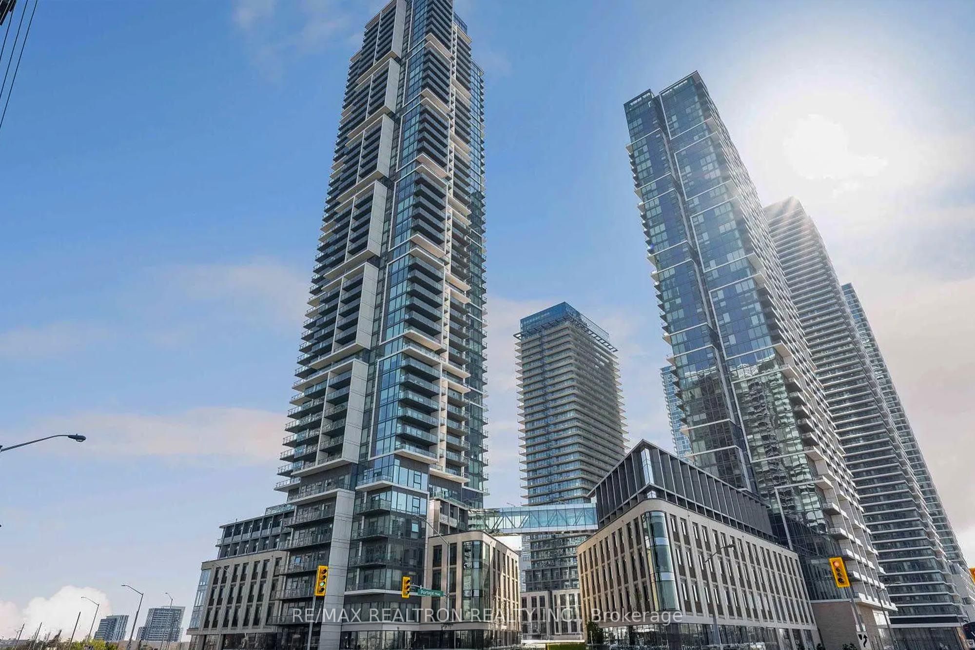 7890 Jane Street 3806 Property Photo 1