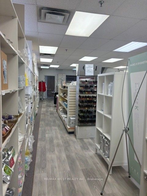 56 Pennsylvania Avenue 9 Property Photo 5