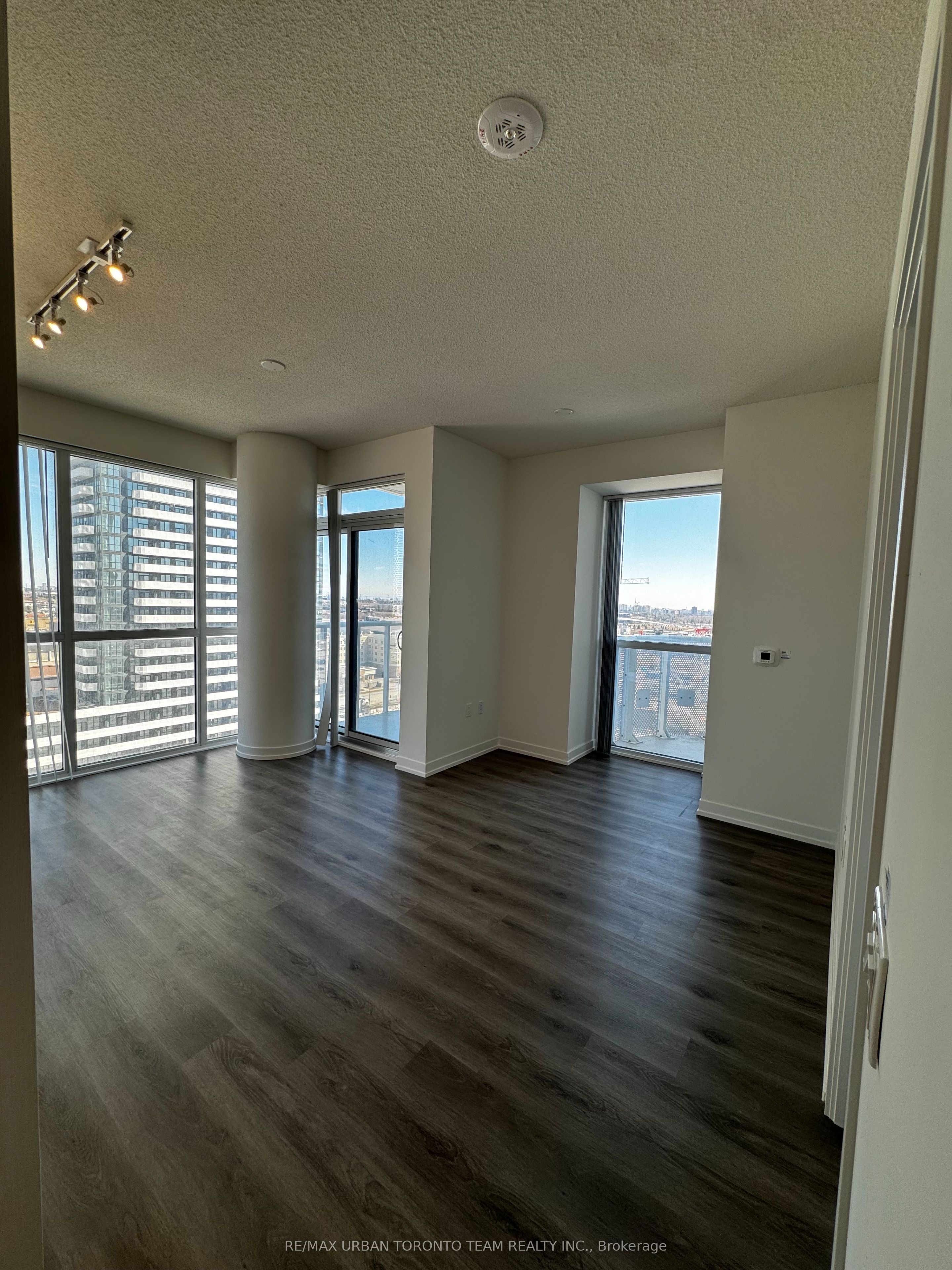 225 Commerce Street 1202 Property Photo 1