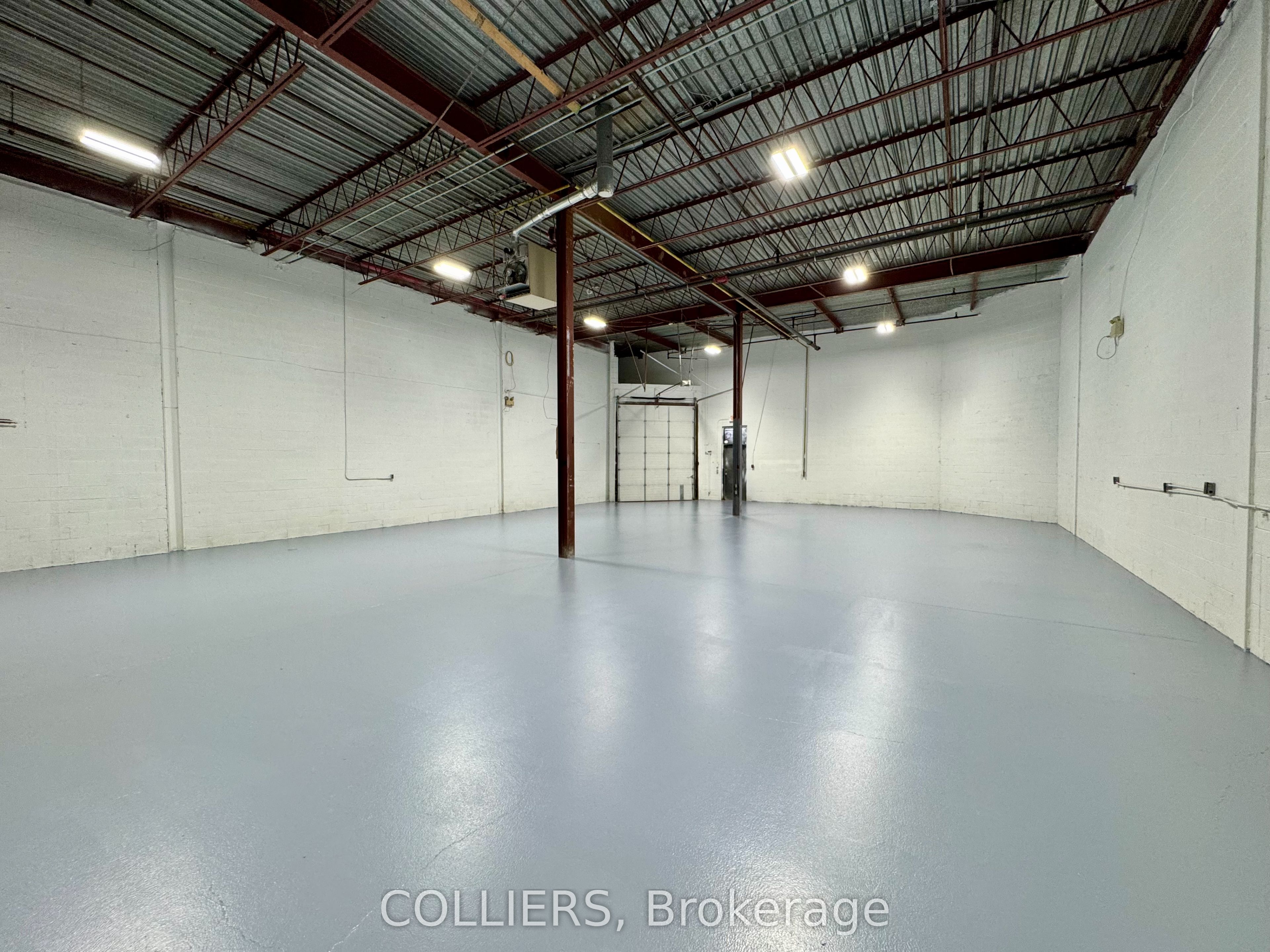 2600 John St Property Photo 5