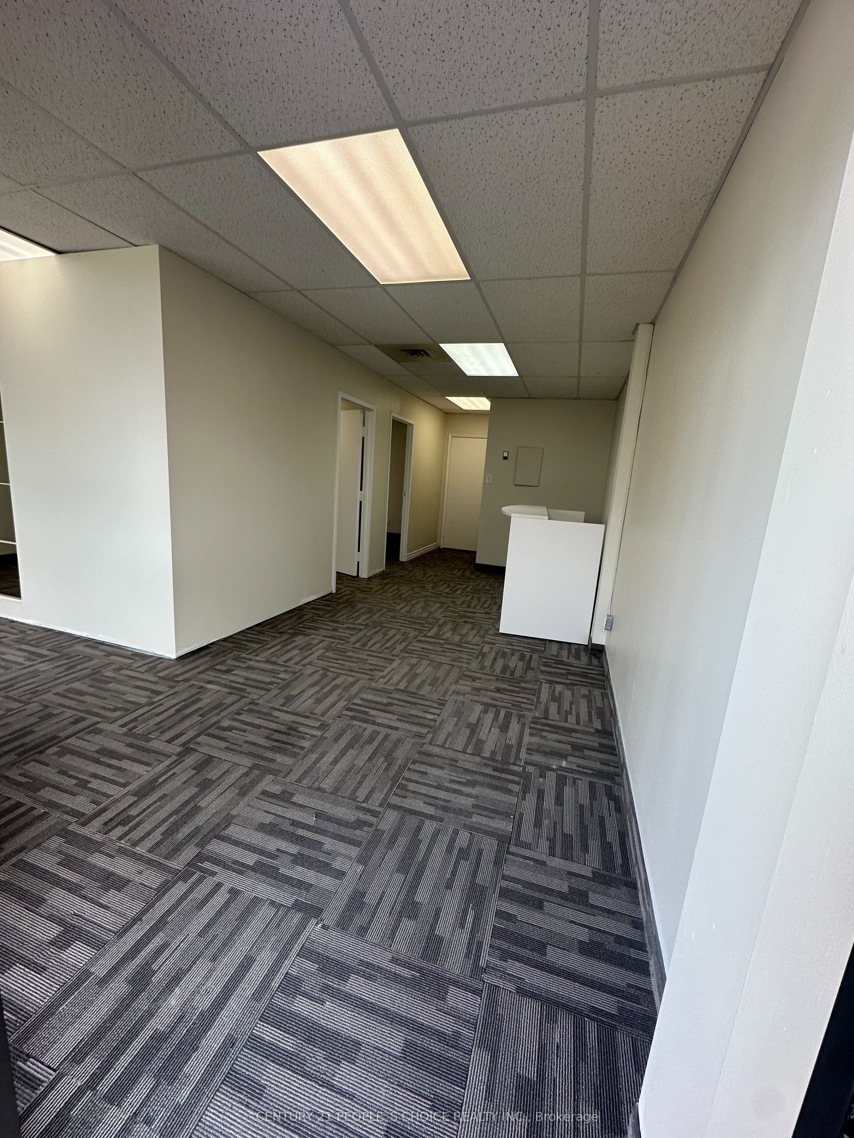 6 Director Court E 108 Property Photo 2