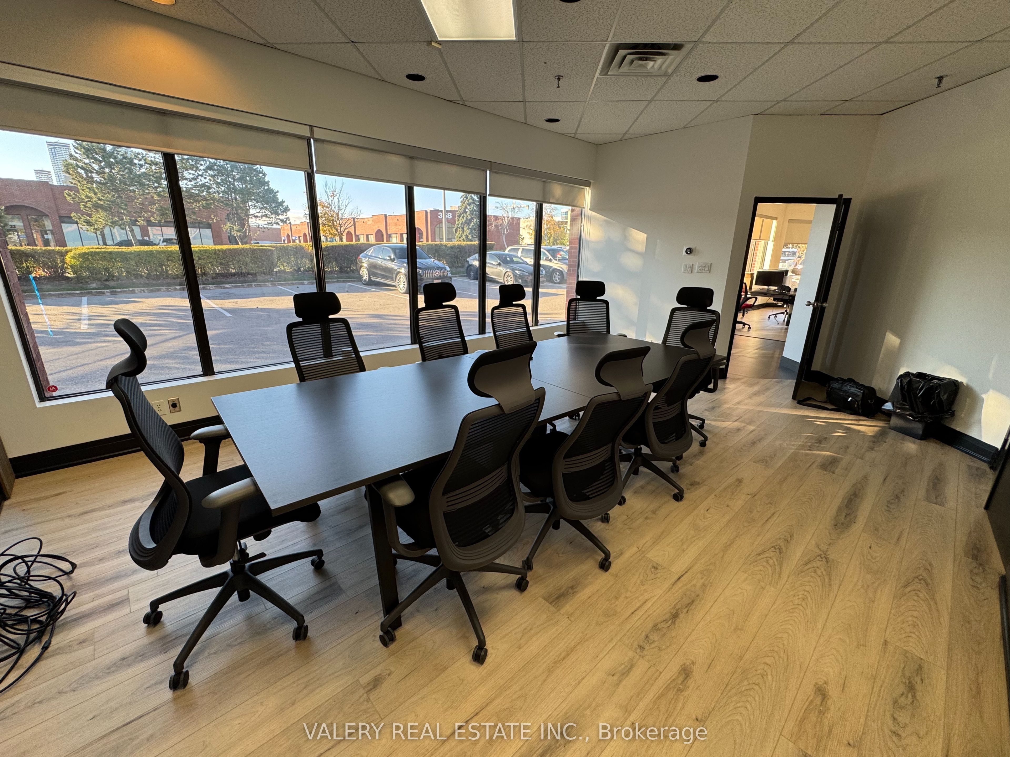 390 Edgeley Boulevard 18 Property Photo 7