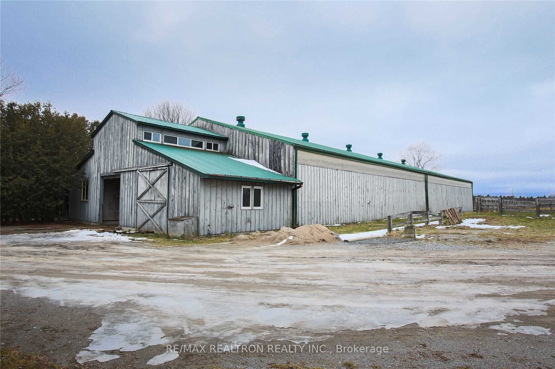 13265 Leslie Street Property Photo 2