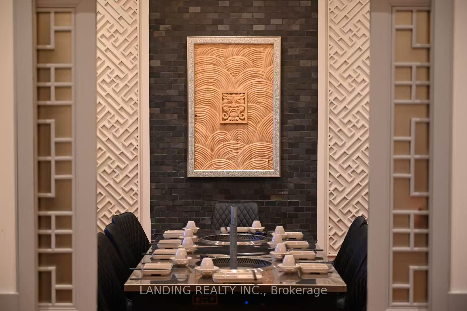 350 Highway 7 E N/a 104-105 Property Photo 3