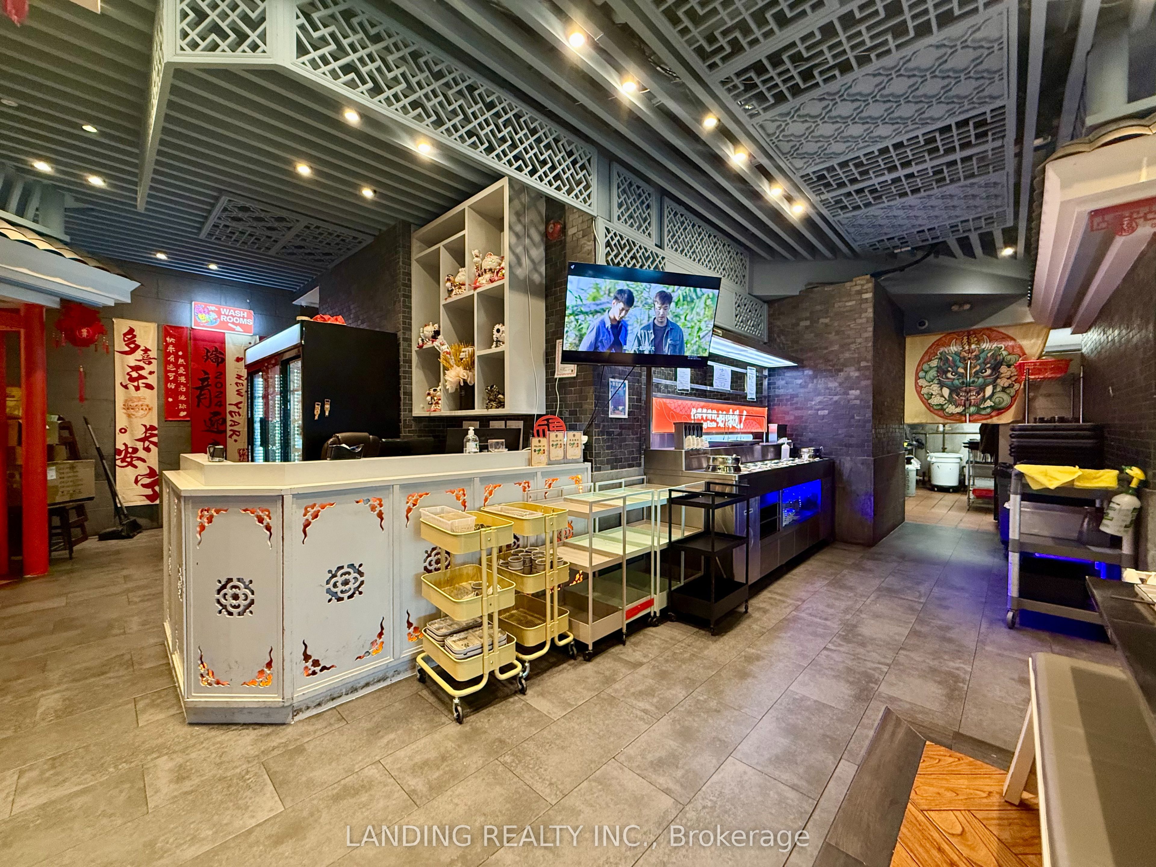 350 Highway 7 E N/a 104-105 Property Photo 6