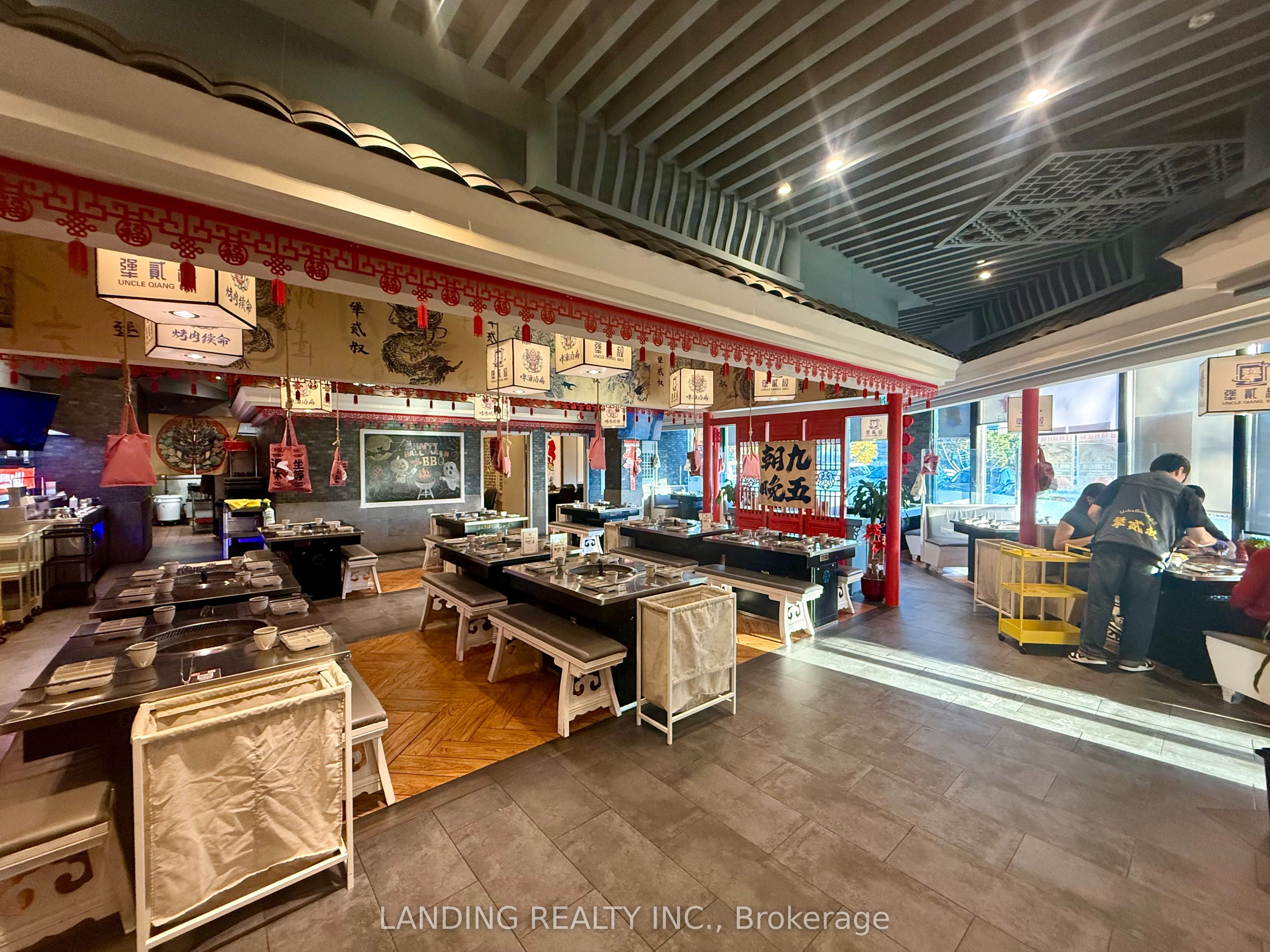 350 Highway 7 E N/a 104-105 Property Photo 8