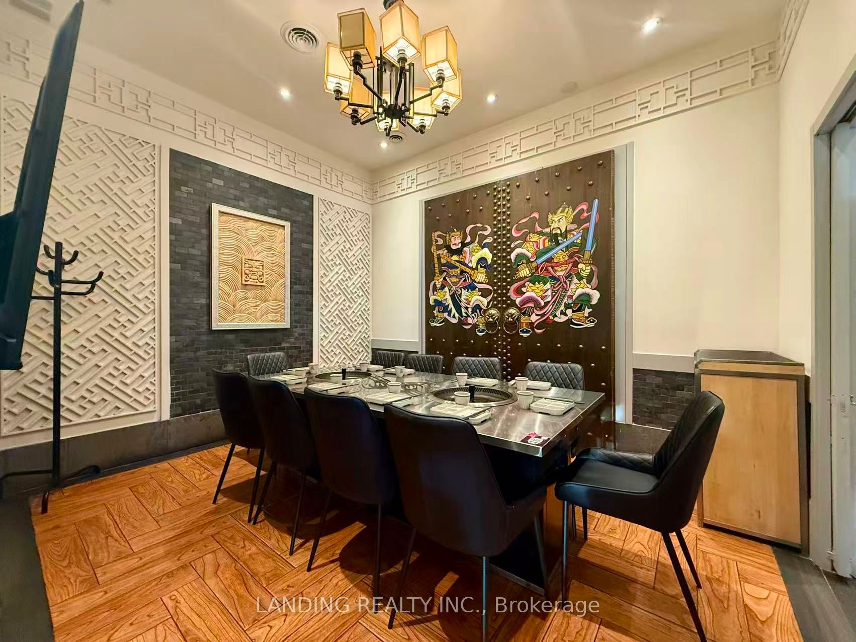 350 Highway 7 E N/a 104-105 Property Photo 13