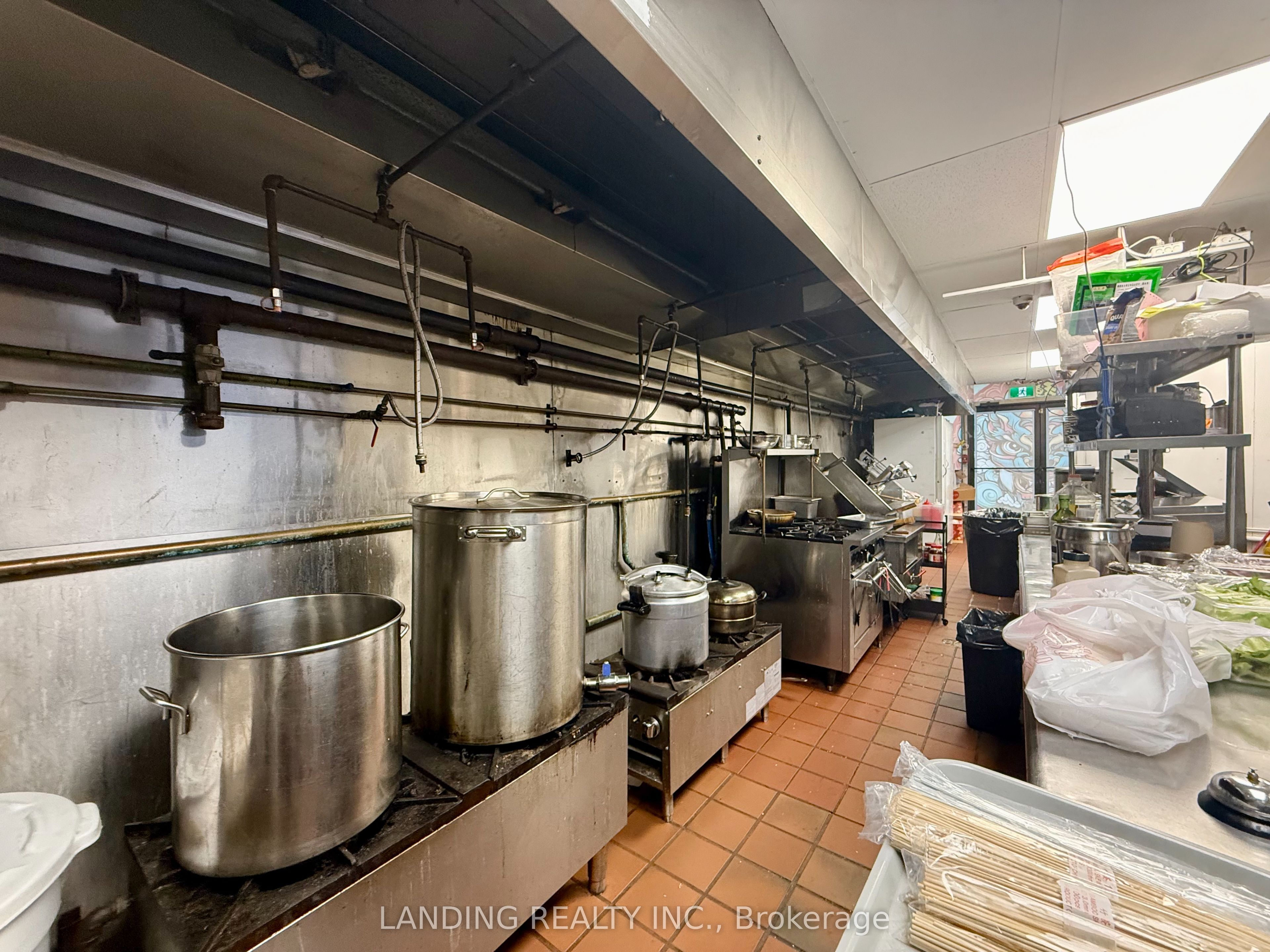 350 Highway 7 E N/a 104-105 Property Photo 19