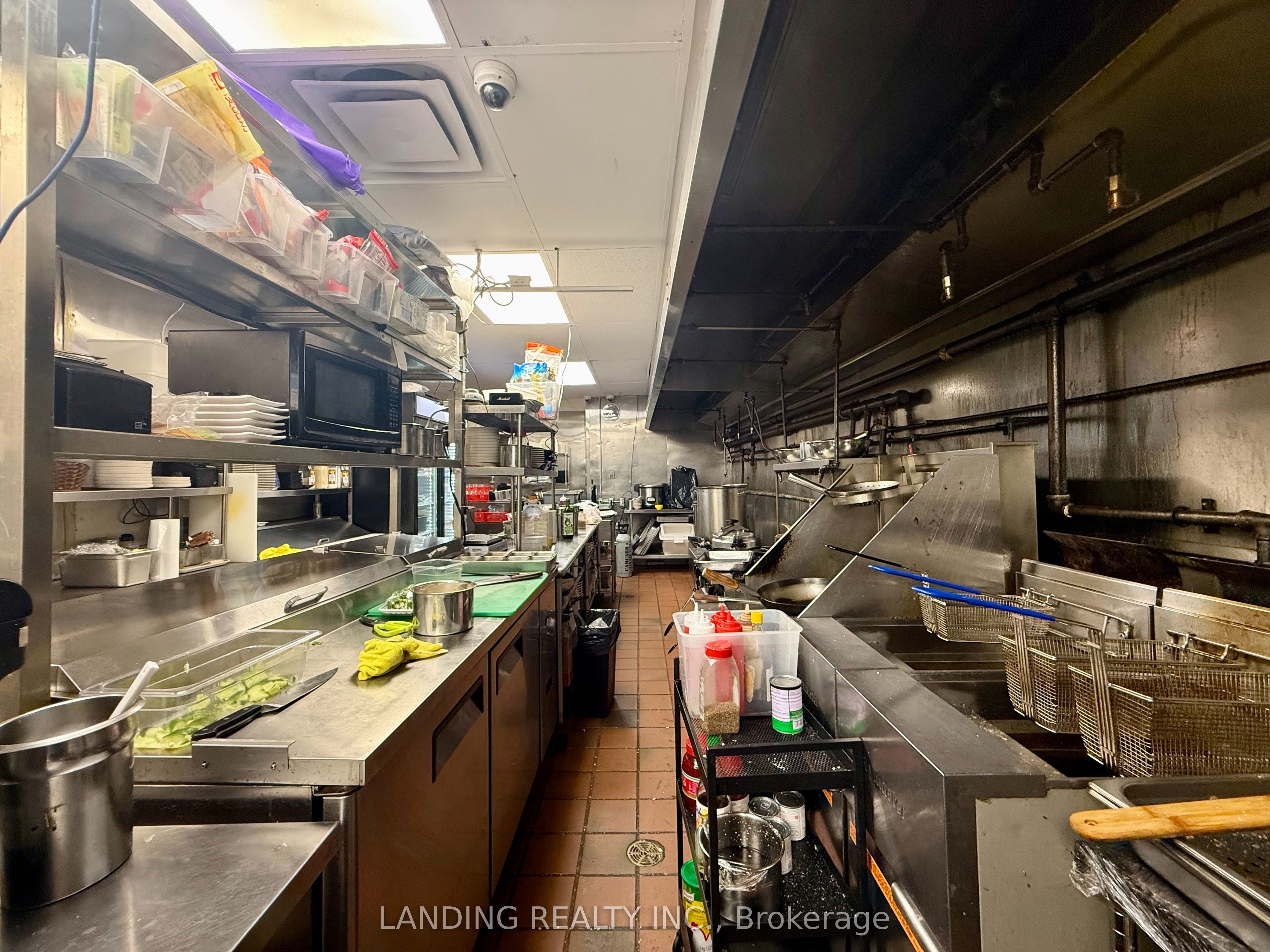 350 Highway 7 E N/a 104-105 Property Photo 20