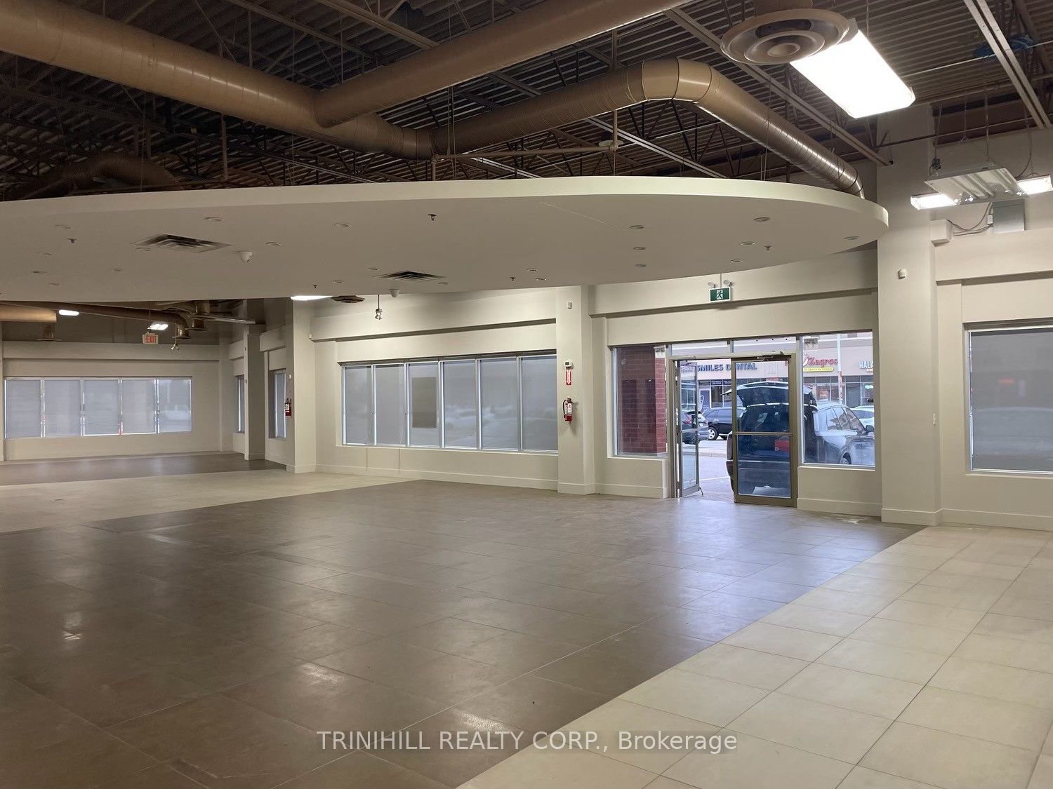 551 Cityview Blvd Property Photo 2