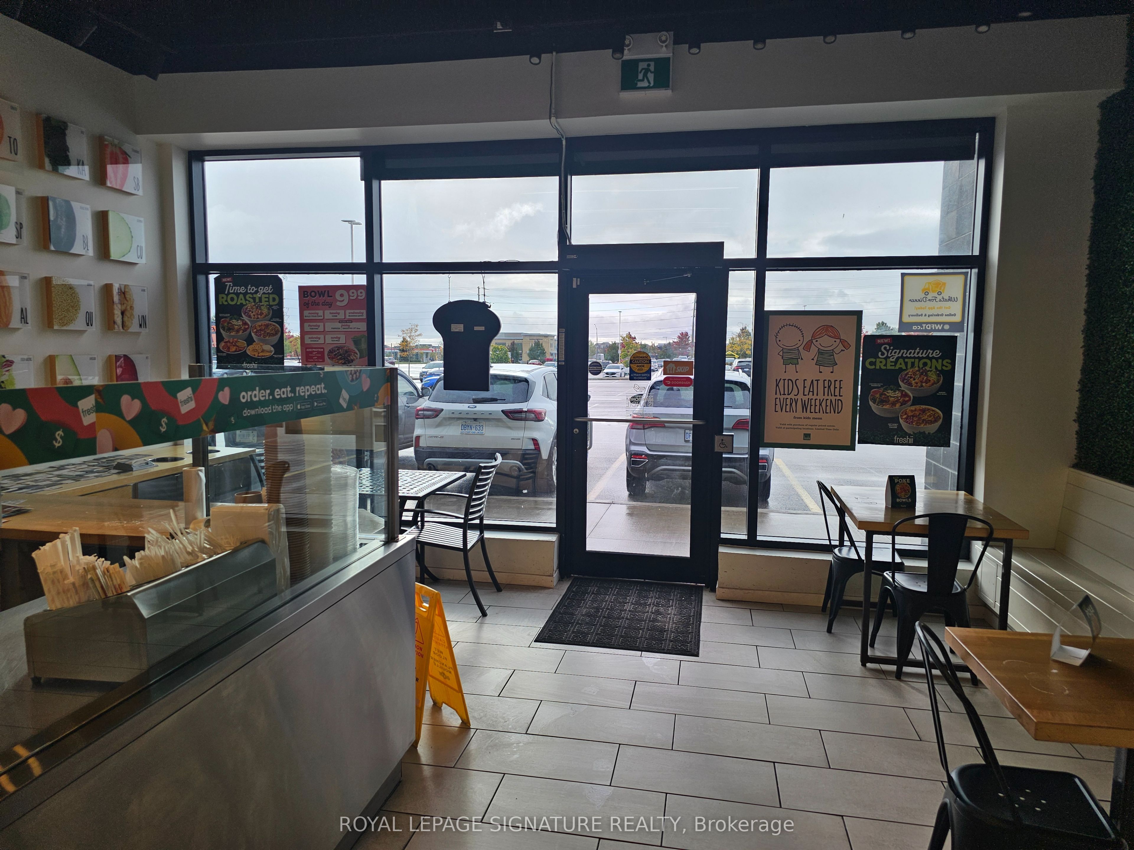 1484 Innisfil Beach Rd Property Photo 12